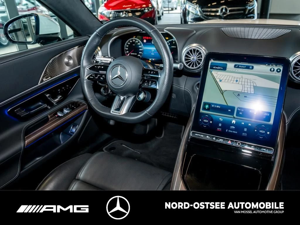 Mercedes-Benz-SL-image-7