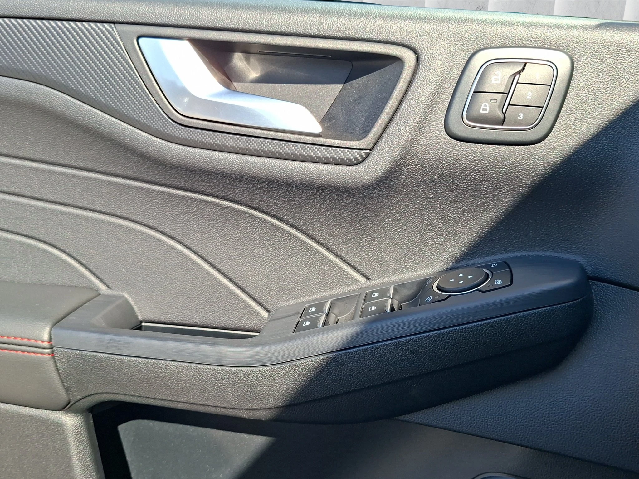 Ford-Kuga-image-16