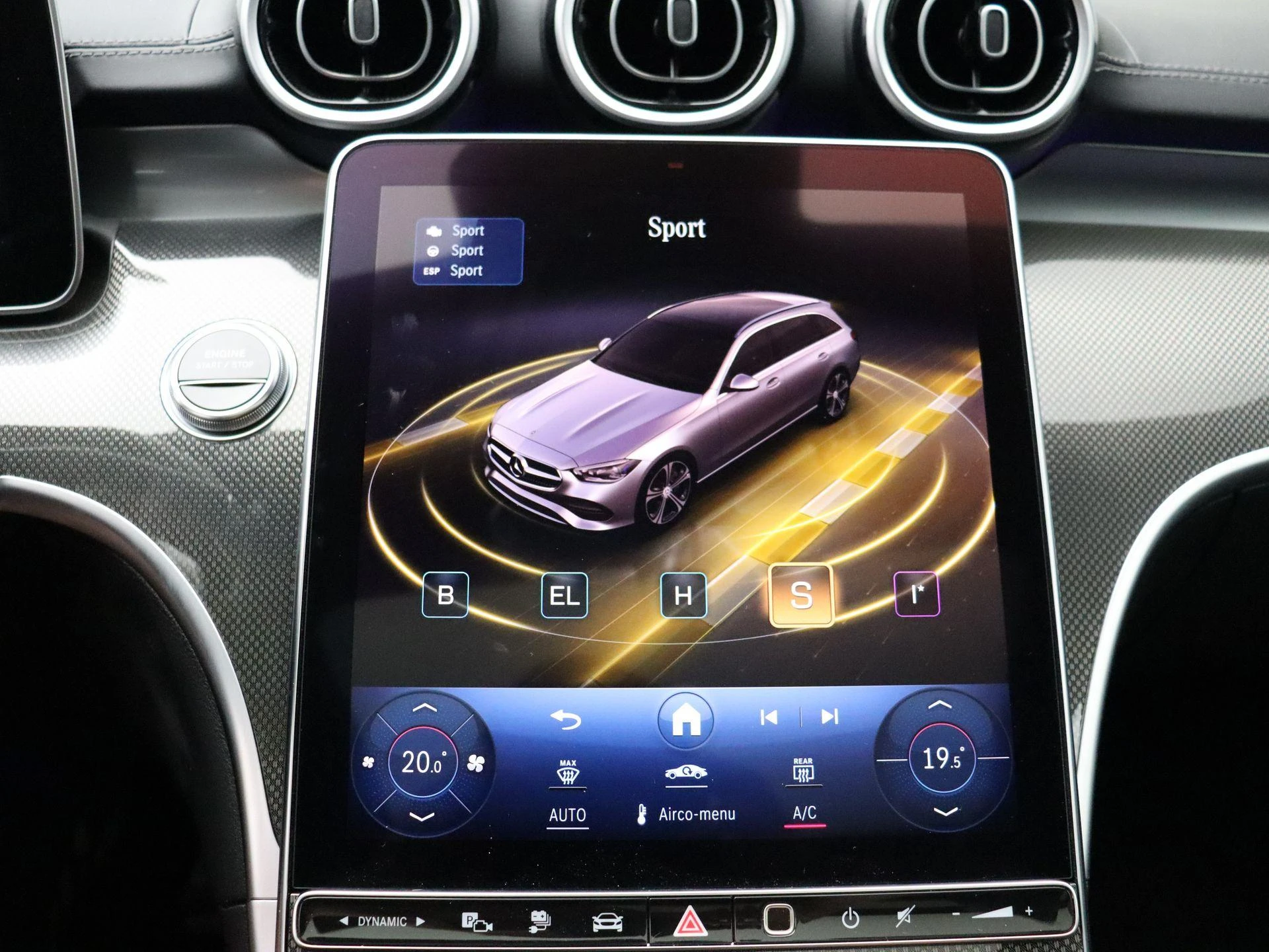 Mercedes-Benz-C-Klasse-image-18