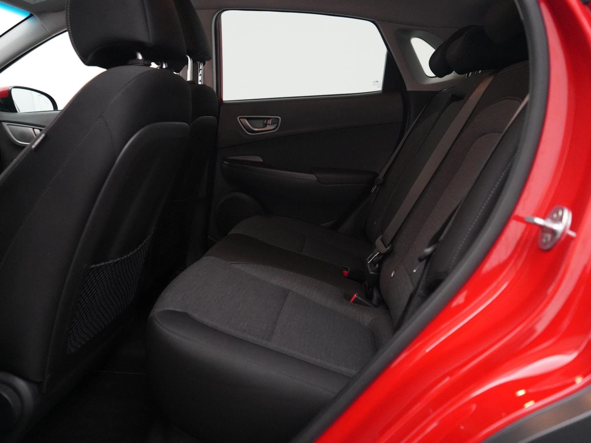 Hyundai-Kona-image-31