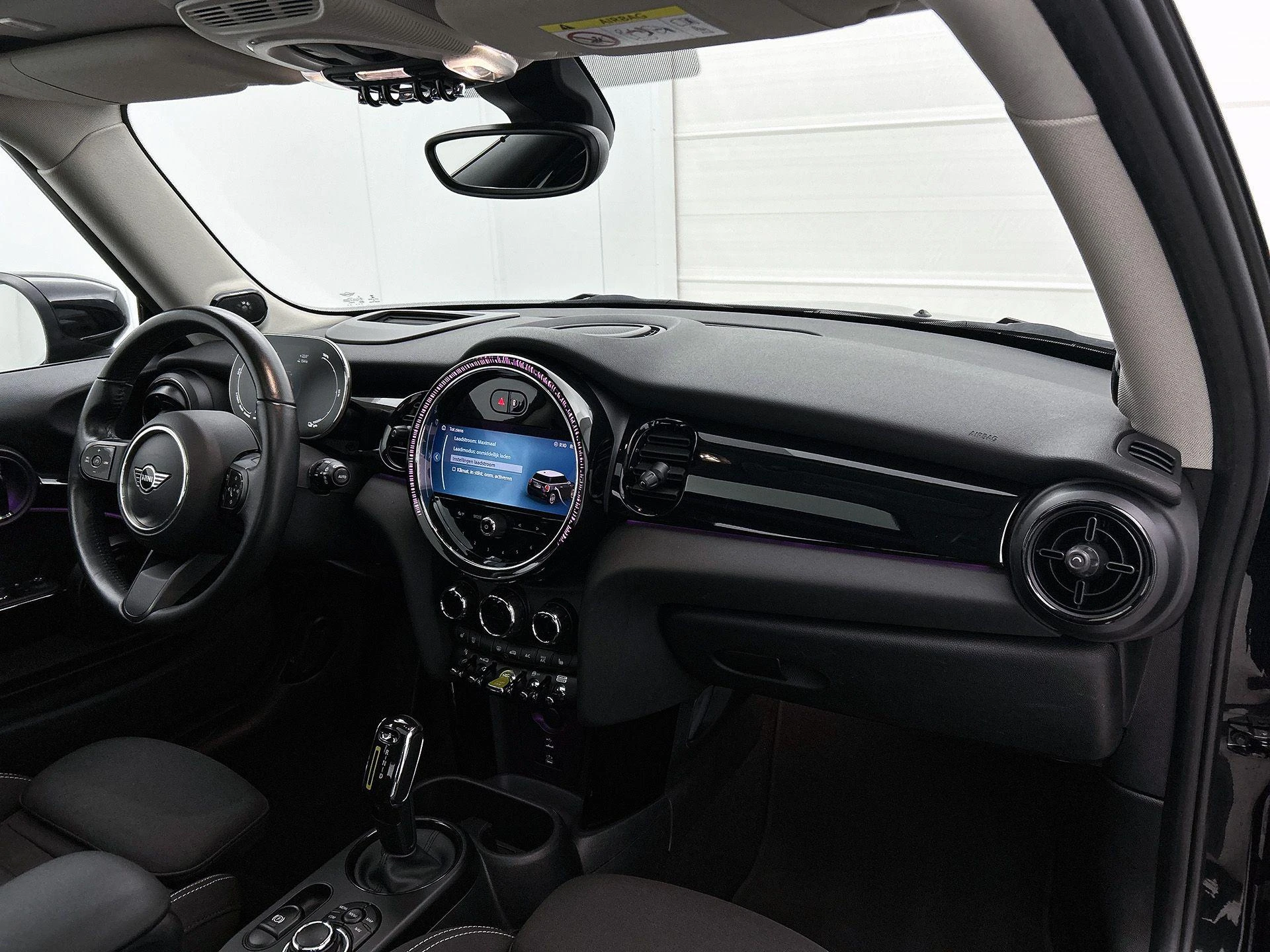 MINI-Electric-image-19