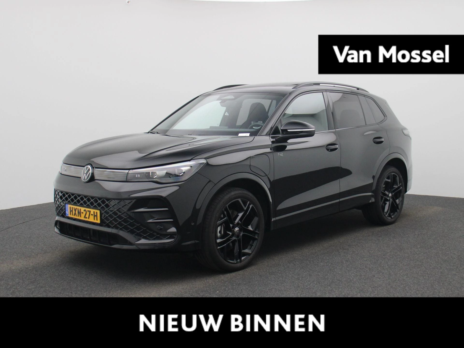 Volkswagen-Tiguan-image-0