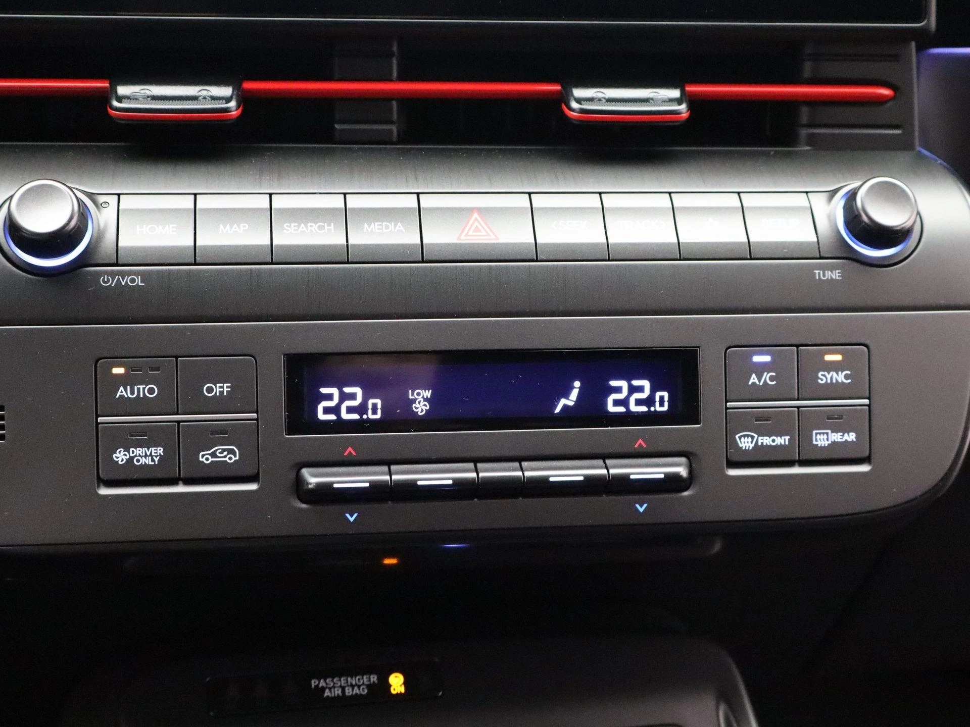 Hyundai-Kona-image-18