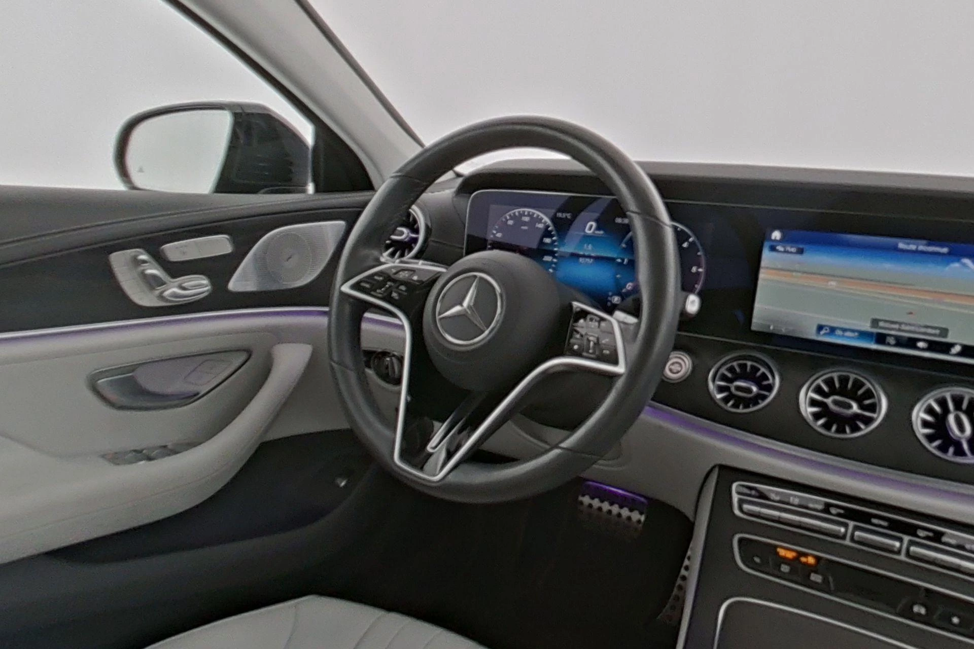 Mercedes-Benz CLS 220 d AMG Line + LEDER + OPEN DAK + MULTIBEAM + CARPLAY +
