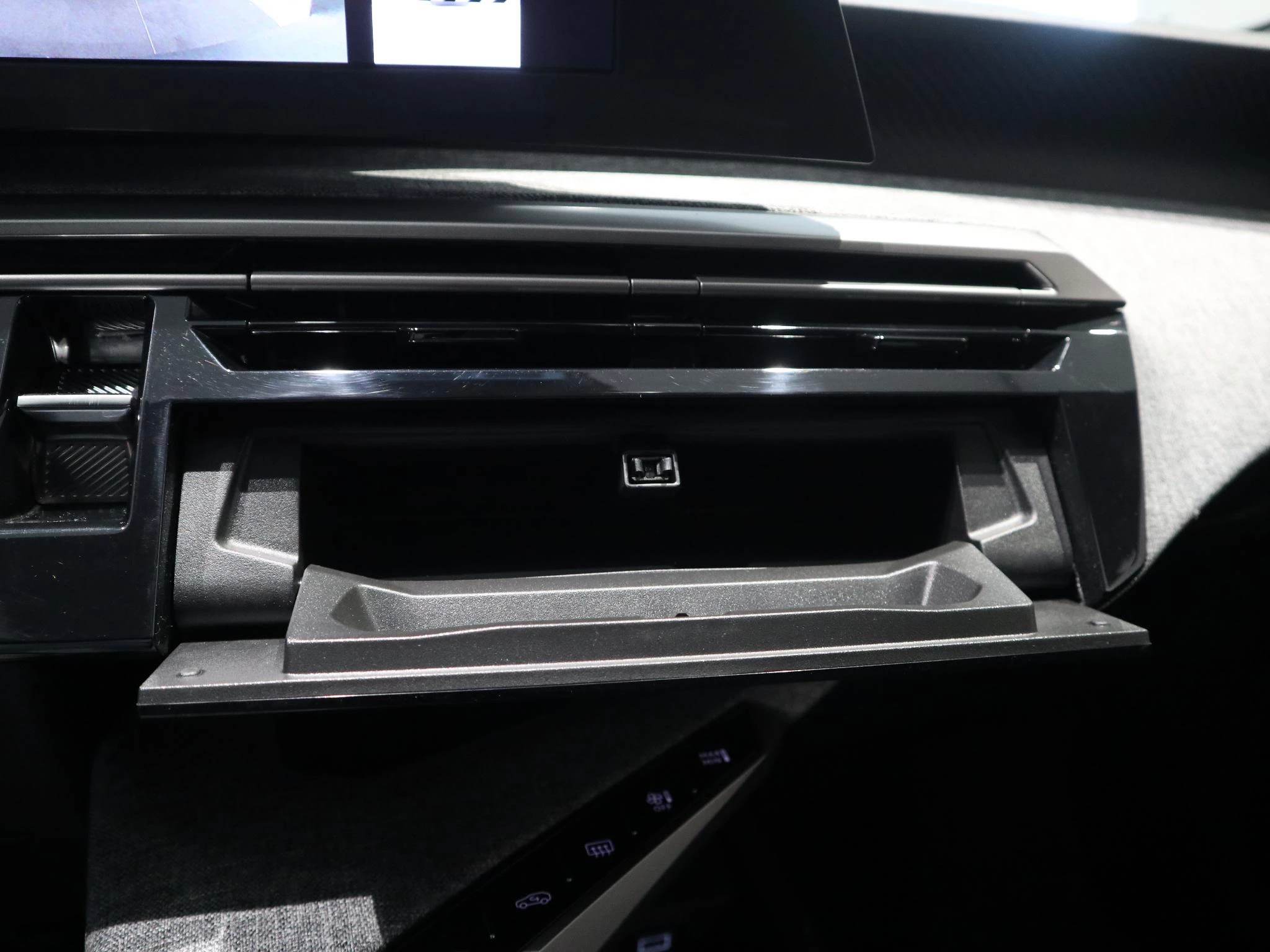 Peugeot-5008-image-16
