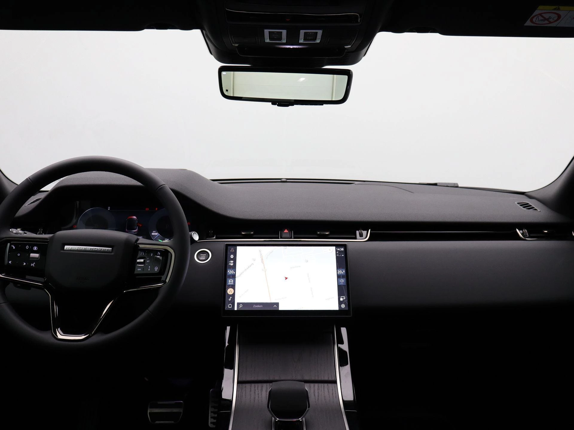 Land Rover-Range Rover Evoque-image-36