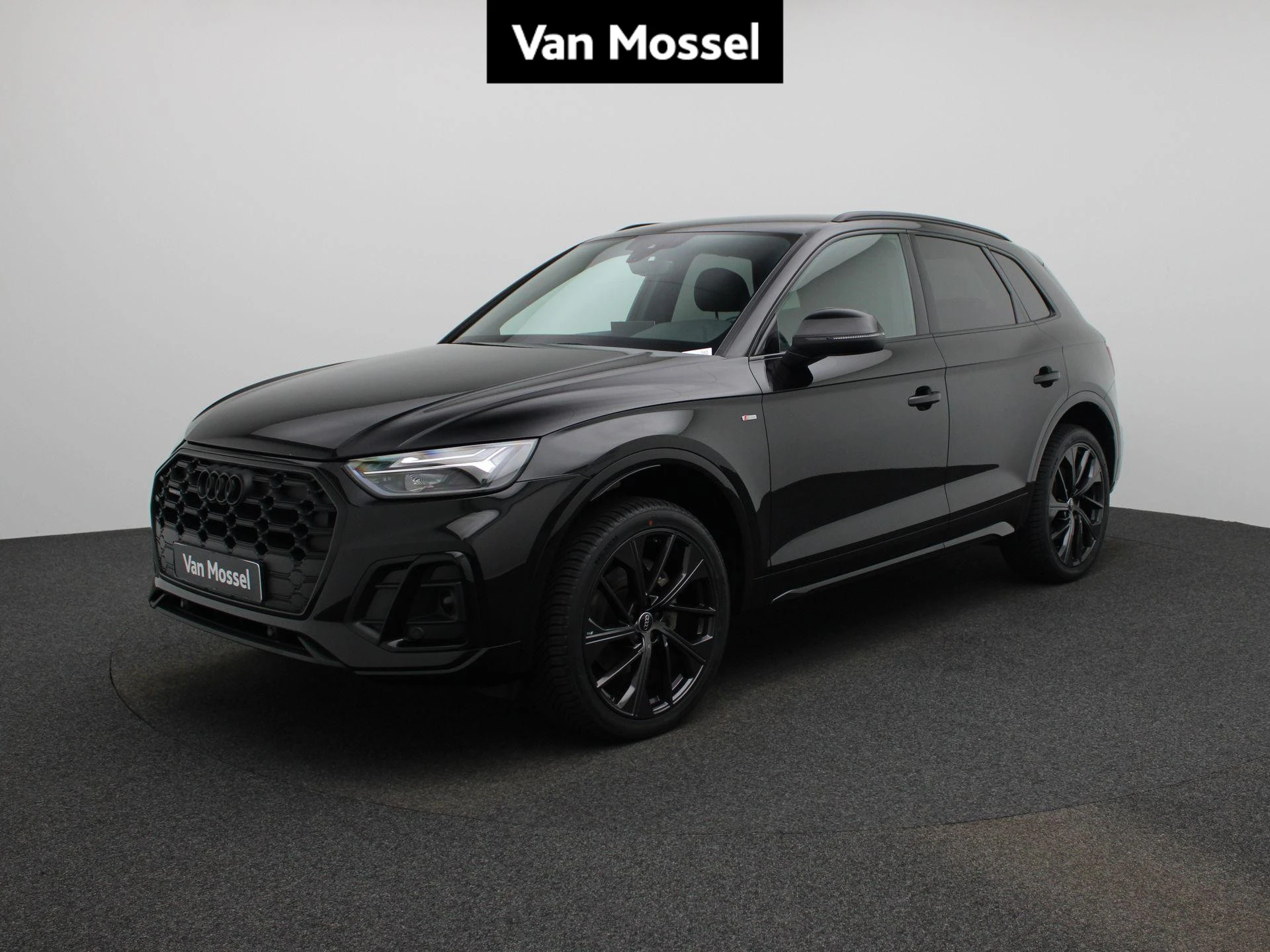 Audi-Q5-image-0
