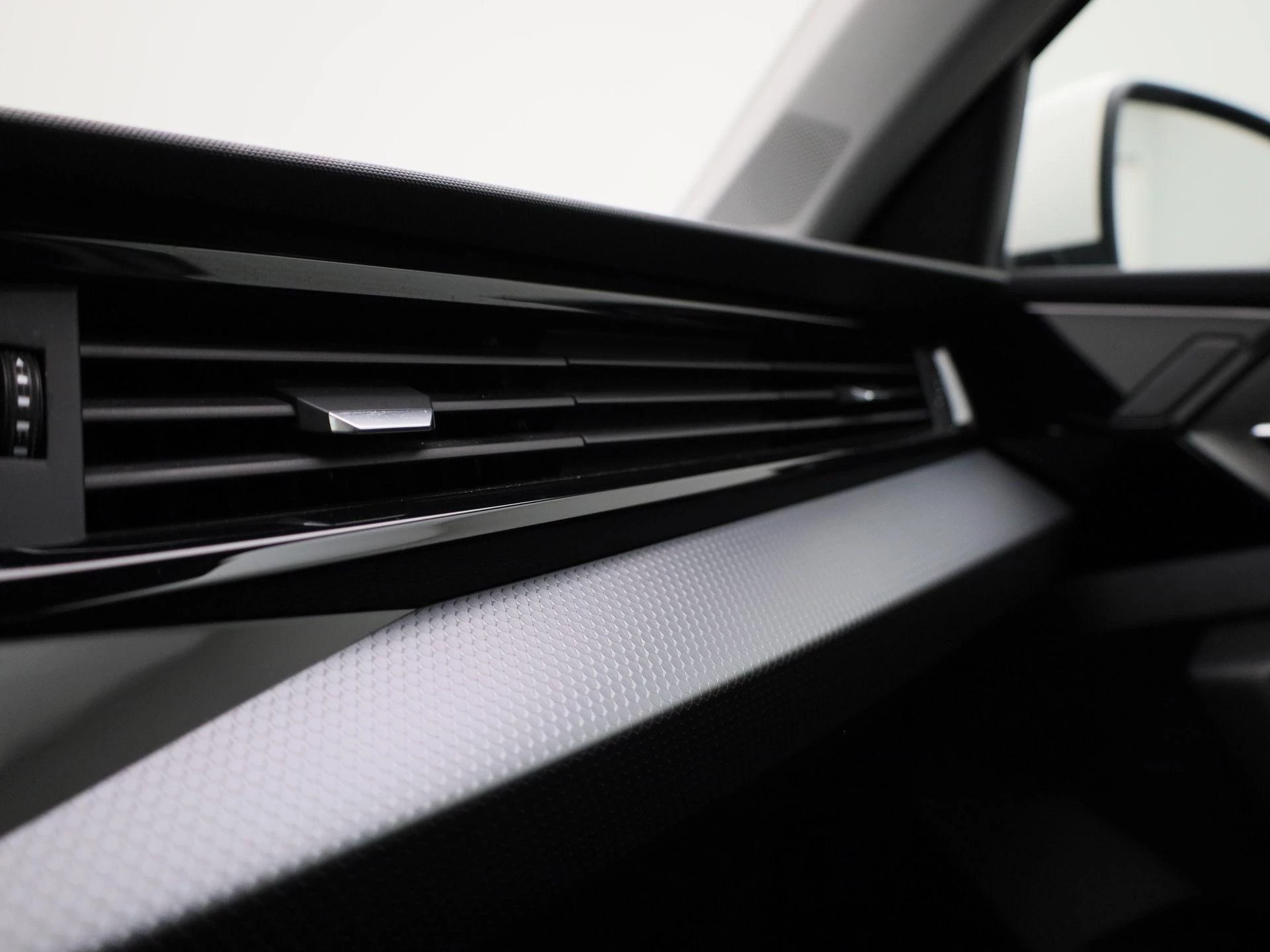 Audi-A1 Sportback-image-25