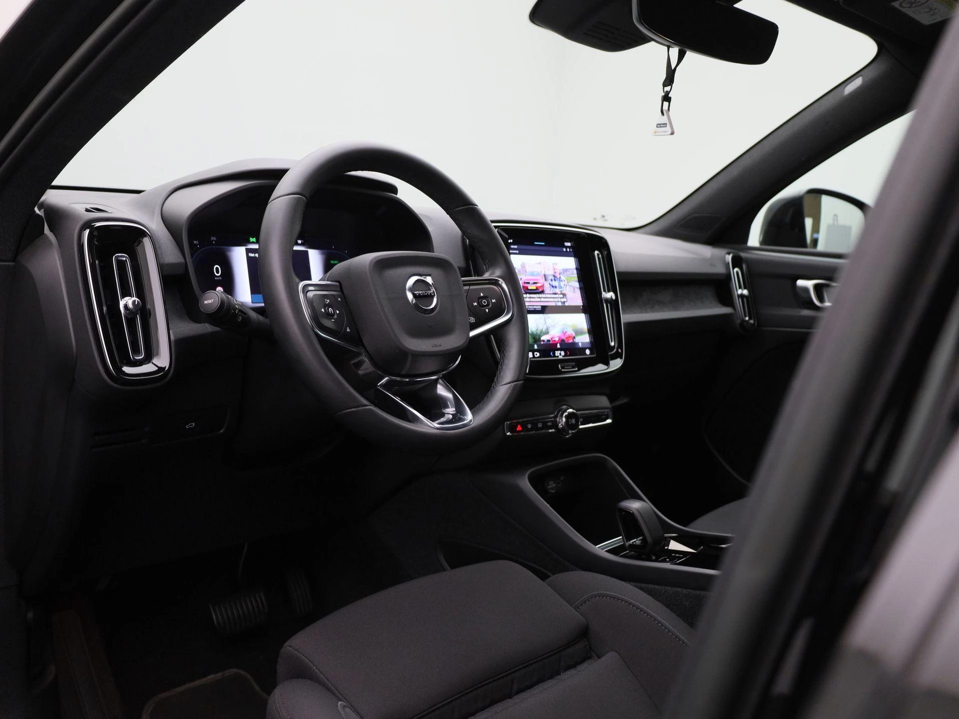Volvo XC40 Recharge Core