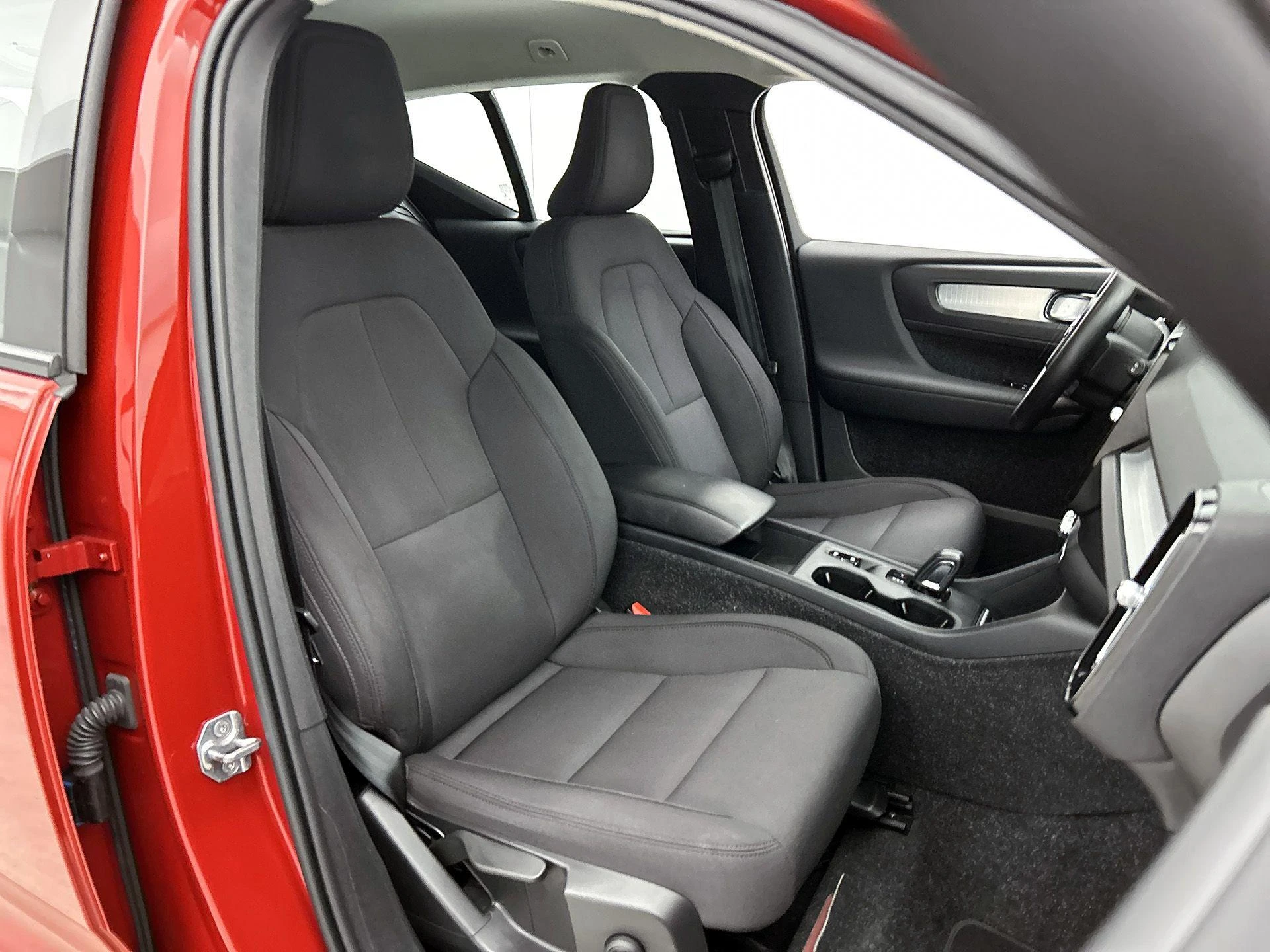 Volvo-XC40-image-42