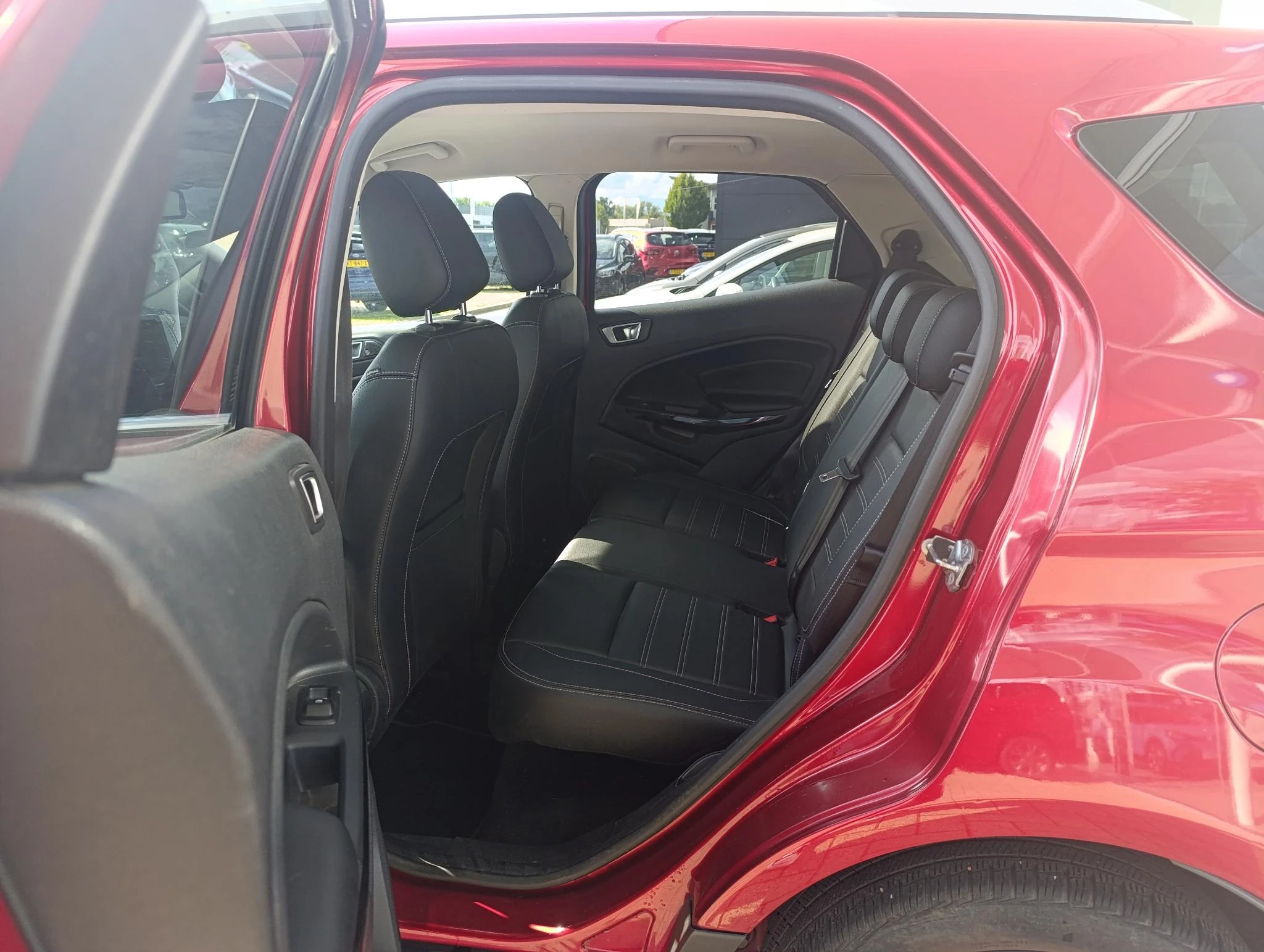 Ford-EcoSport-image-13
