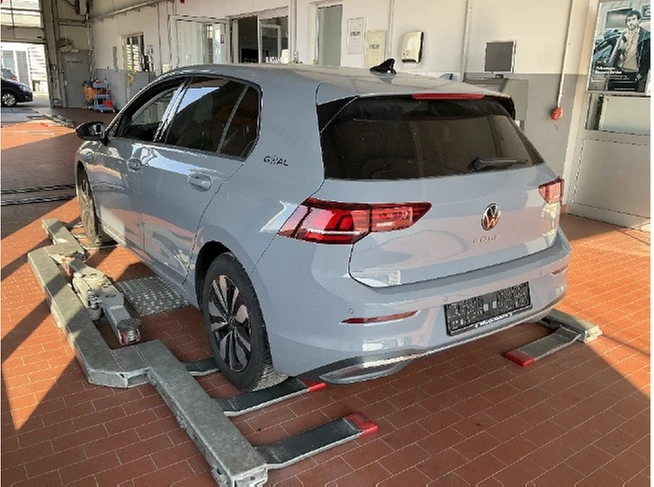 Volkswagen Golf VIII 1.5 TSI Goal Navi, Winterpaket