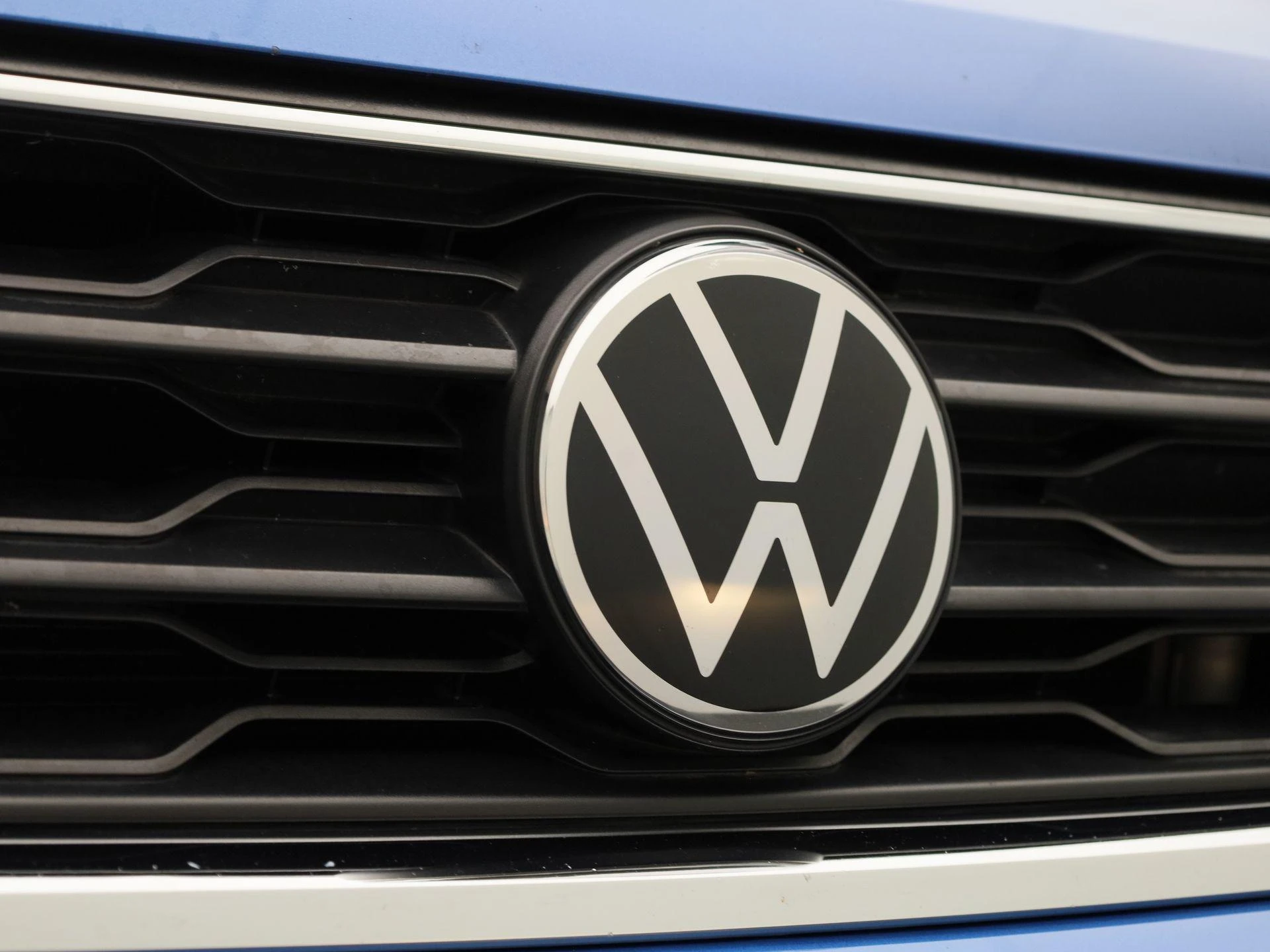 Volkswagen-T-Roc-image-38