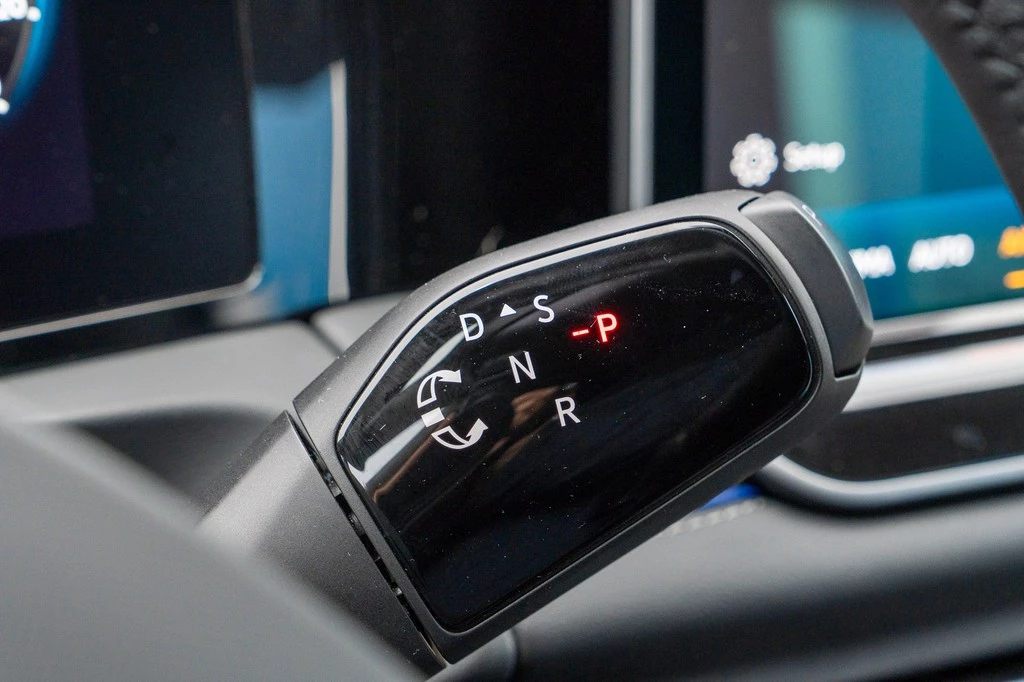 Volkswagen Tiguan 2.0 TDI DSG 4Motion R-Line IQ Light, WWV