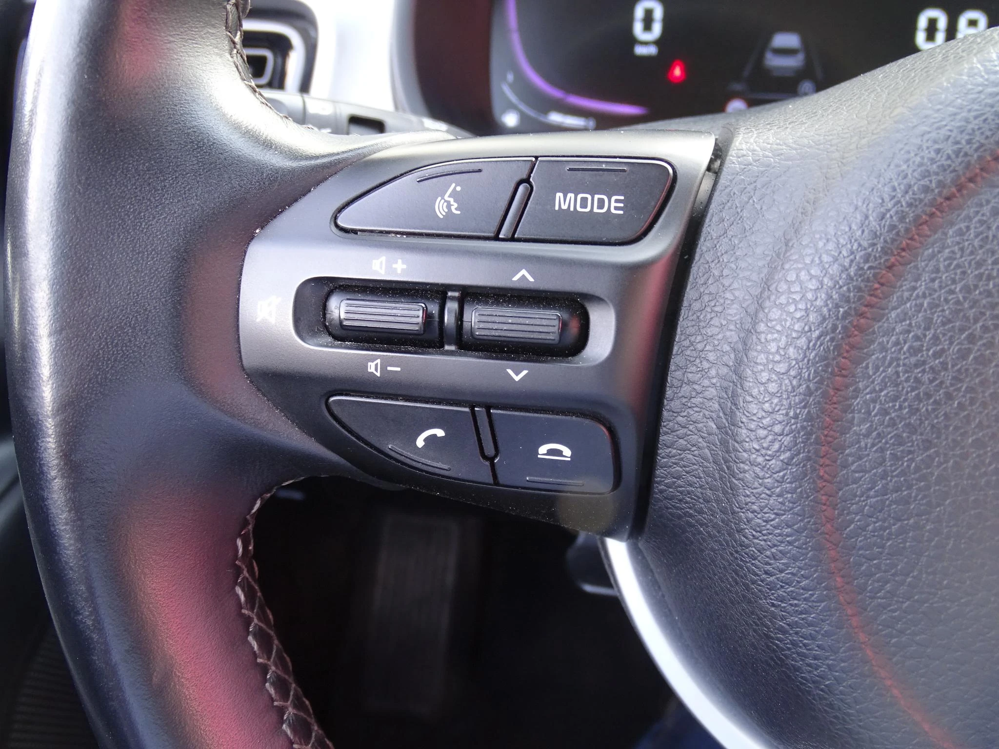 Kia-Stonic-image-22