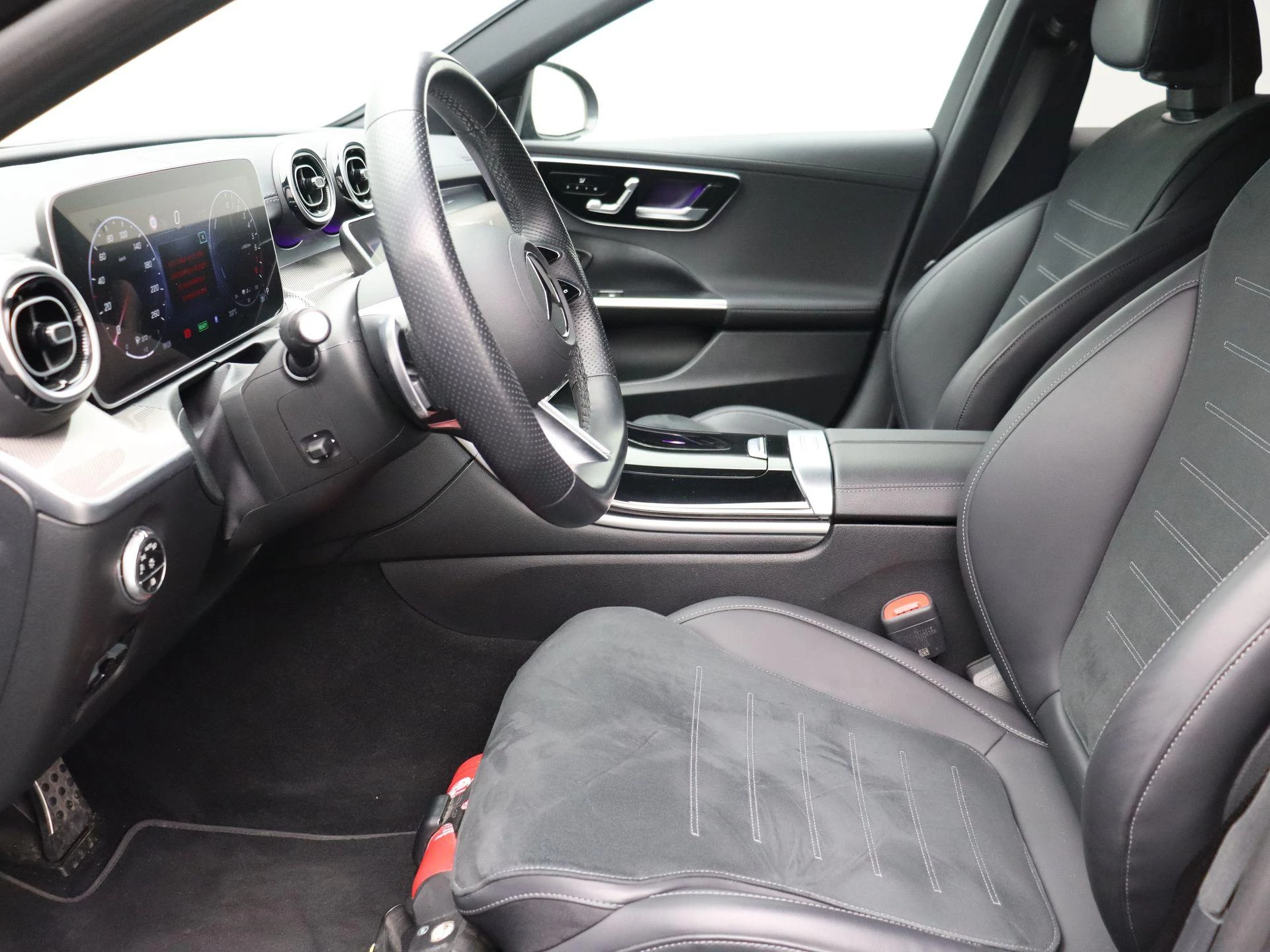 Mercedes-Benz C-Klasse 300 e AMG Line Berline + CARPLAY + LED + CAMERA + NIGHTPAKKET +