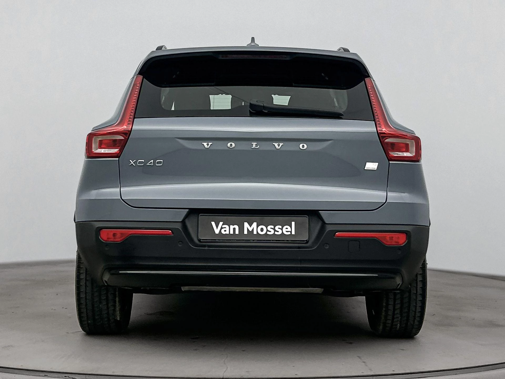 Volvo XC40 1.5 T5 Recharge Plus Dark