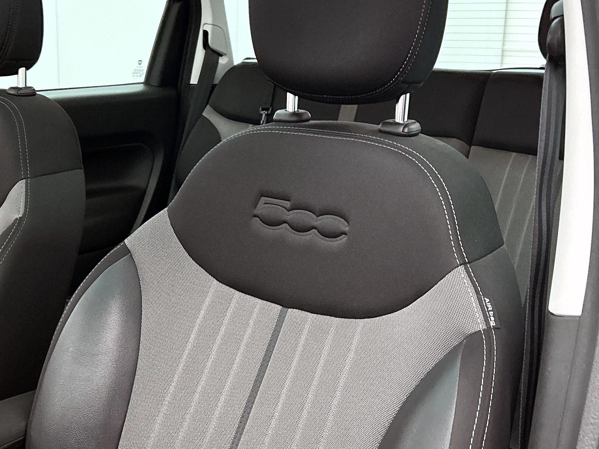 Fiat-500L-image-12