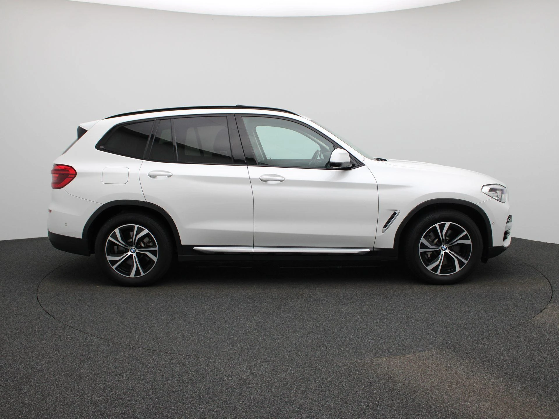 BMW-X3-image-6