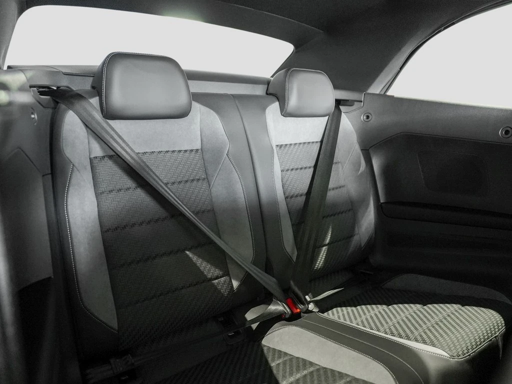 Volkswagen-T-Roc-image-8