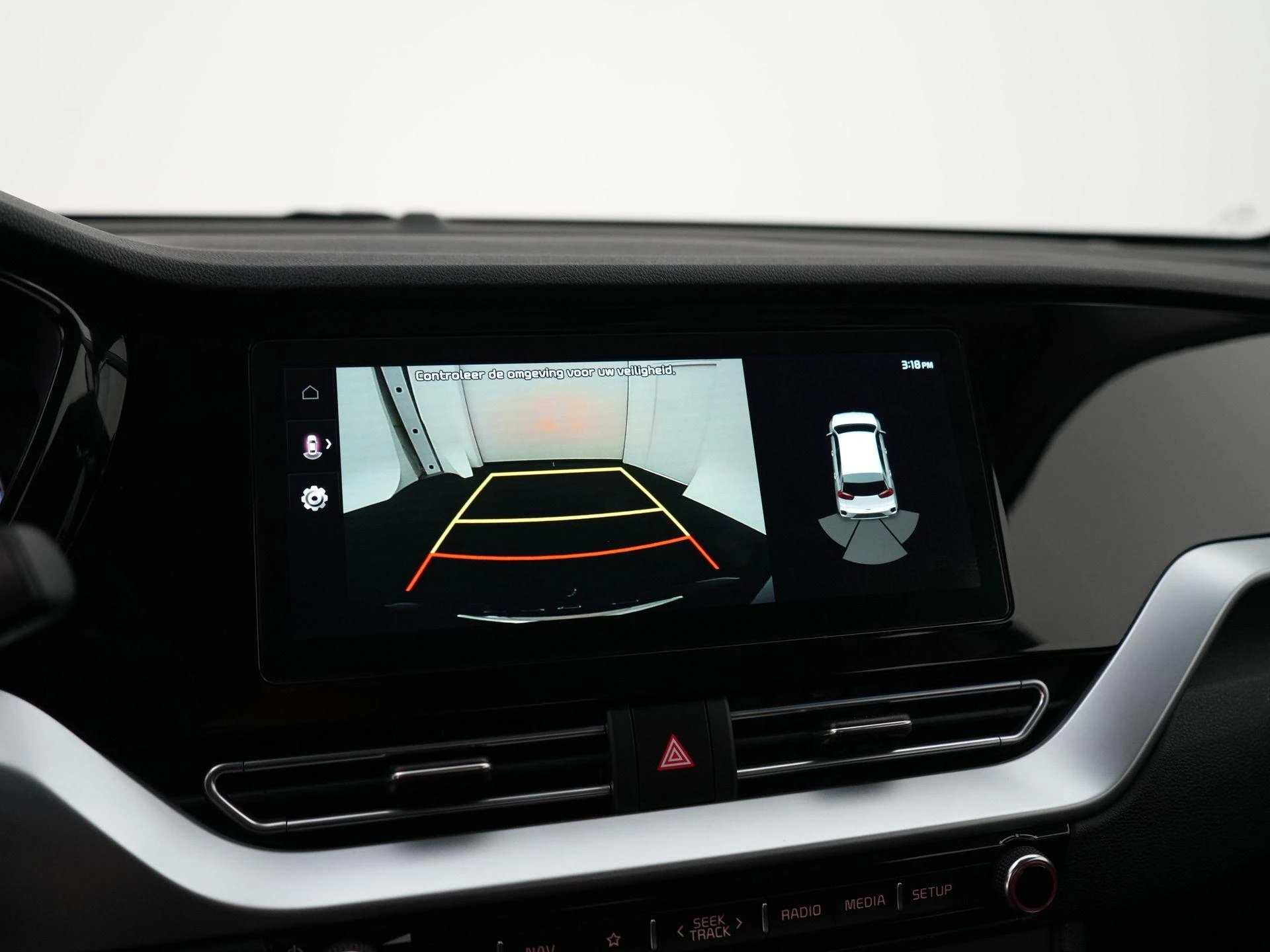 Kia-Niro-image-28