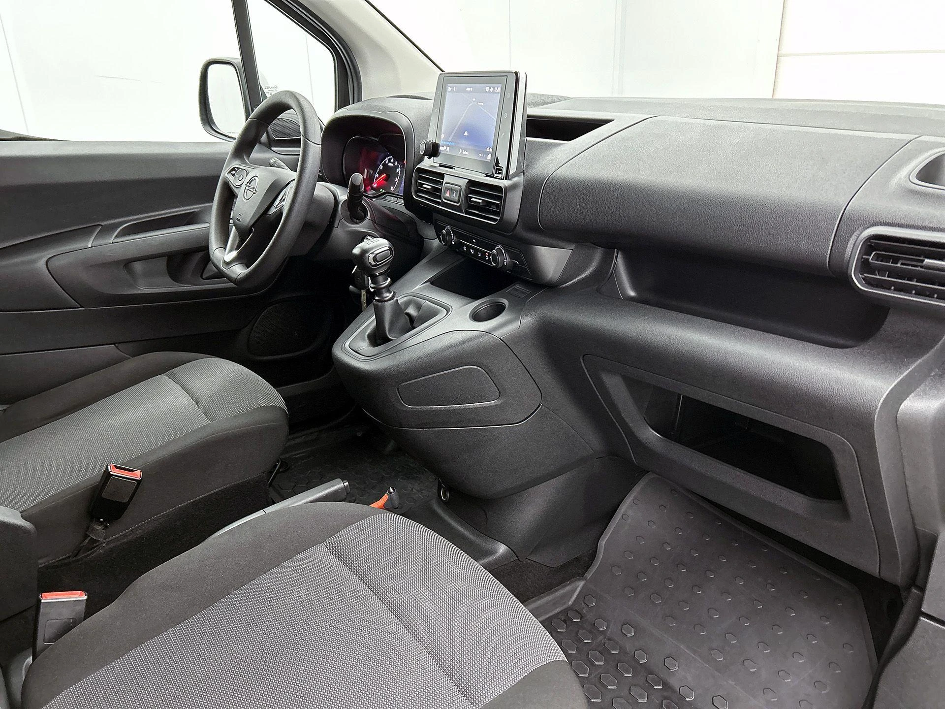 Opel-Combo-image-19