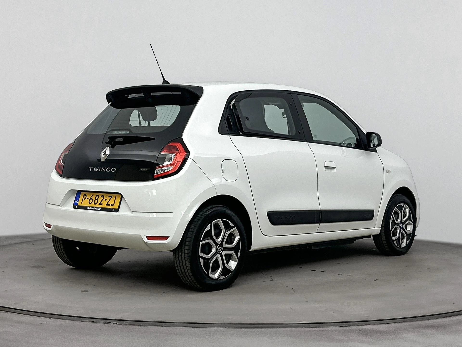 Renault-Twingo-image-3