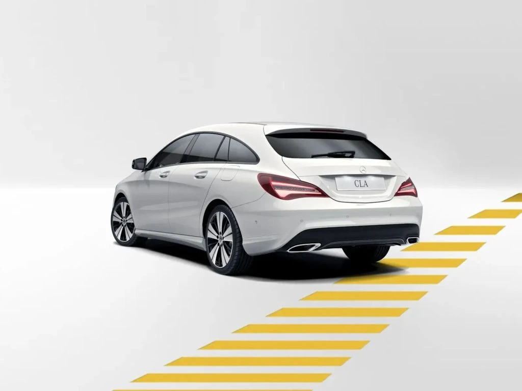 Mercedes-Benz-CLA 180-image-3