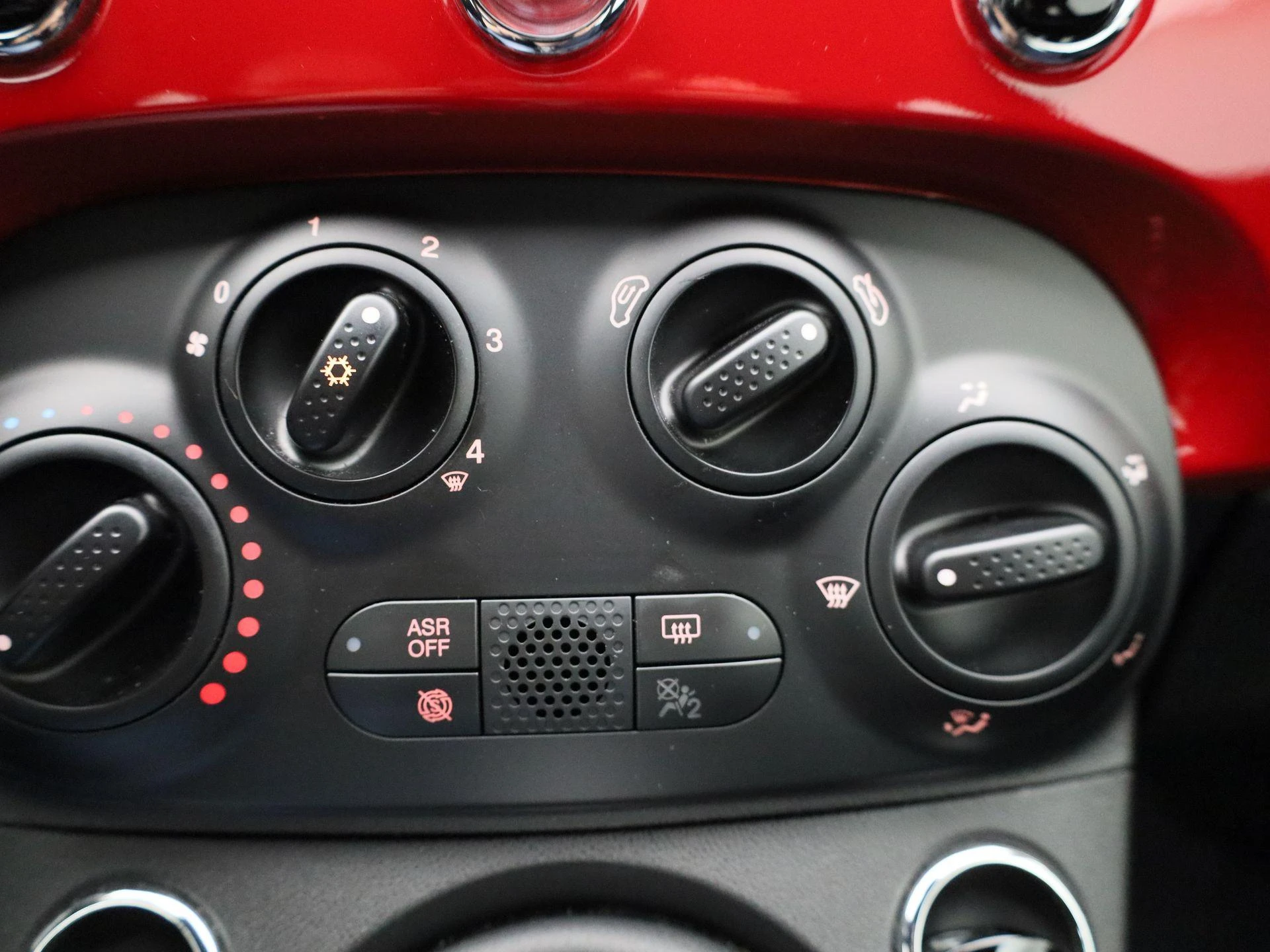 Fiat-500-image-20