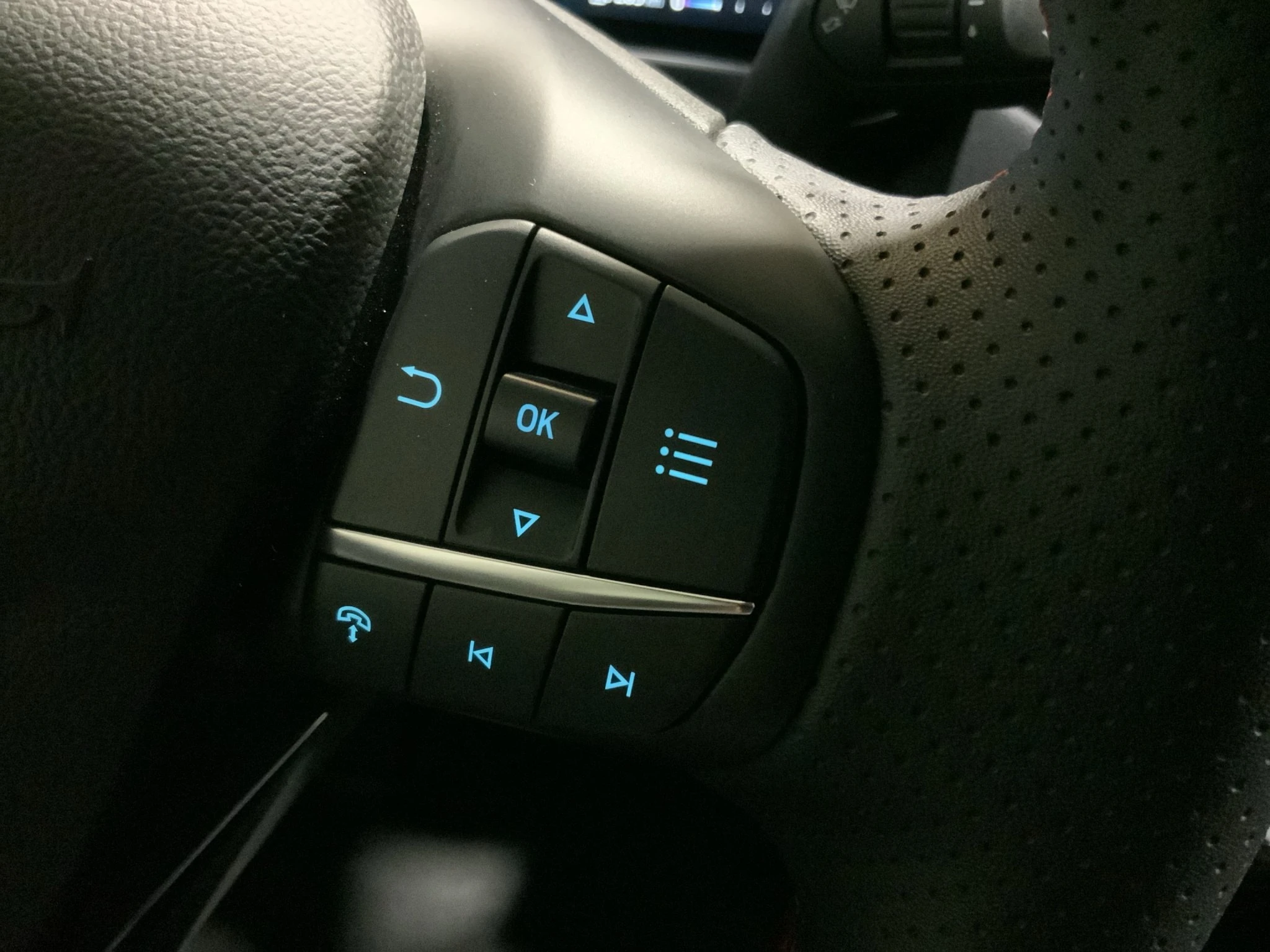 Ford-Kuga-image-18