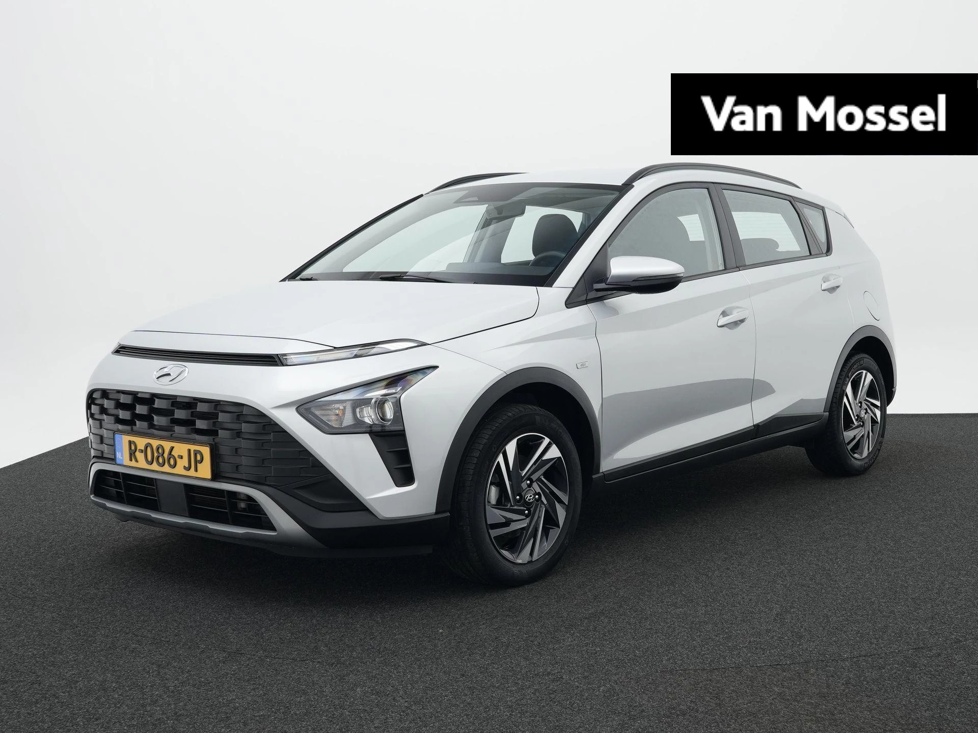 Hyundai-Bayon-image-0