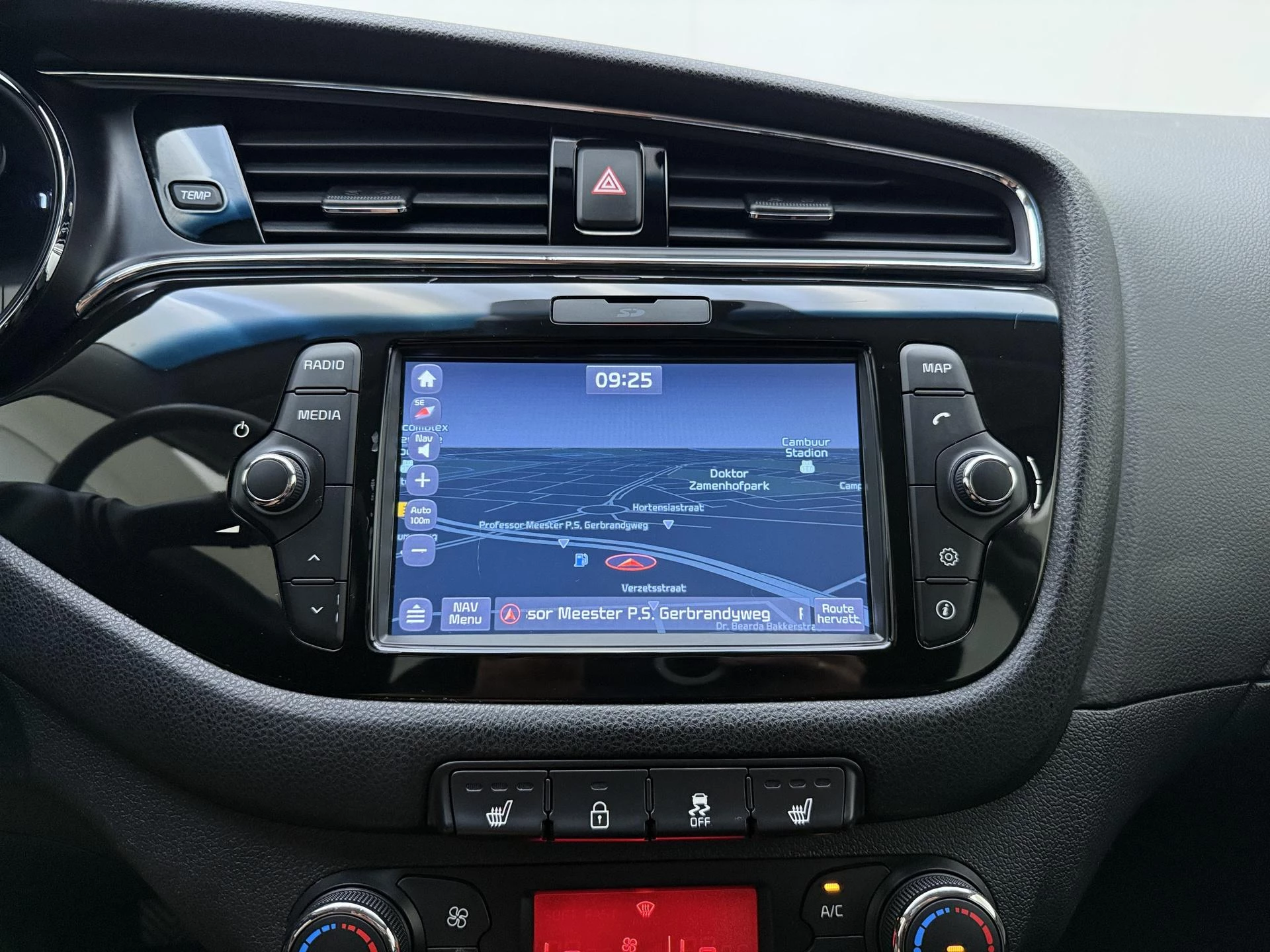 Kia-cee'd-image-20