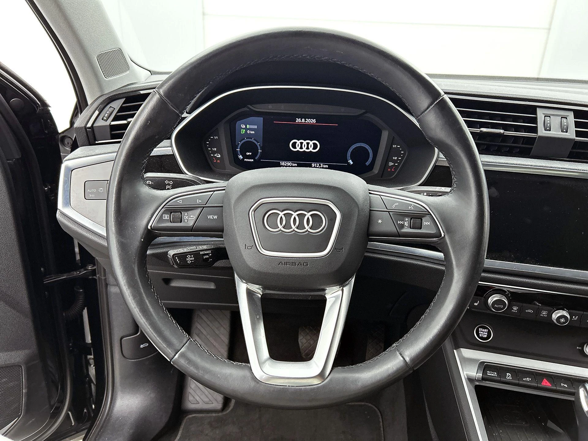 Audi-Q3-image-32