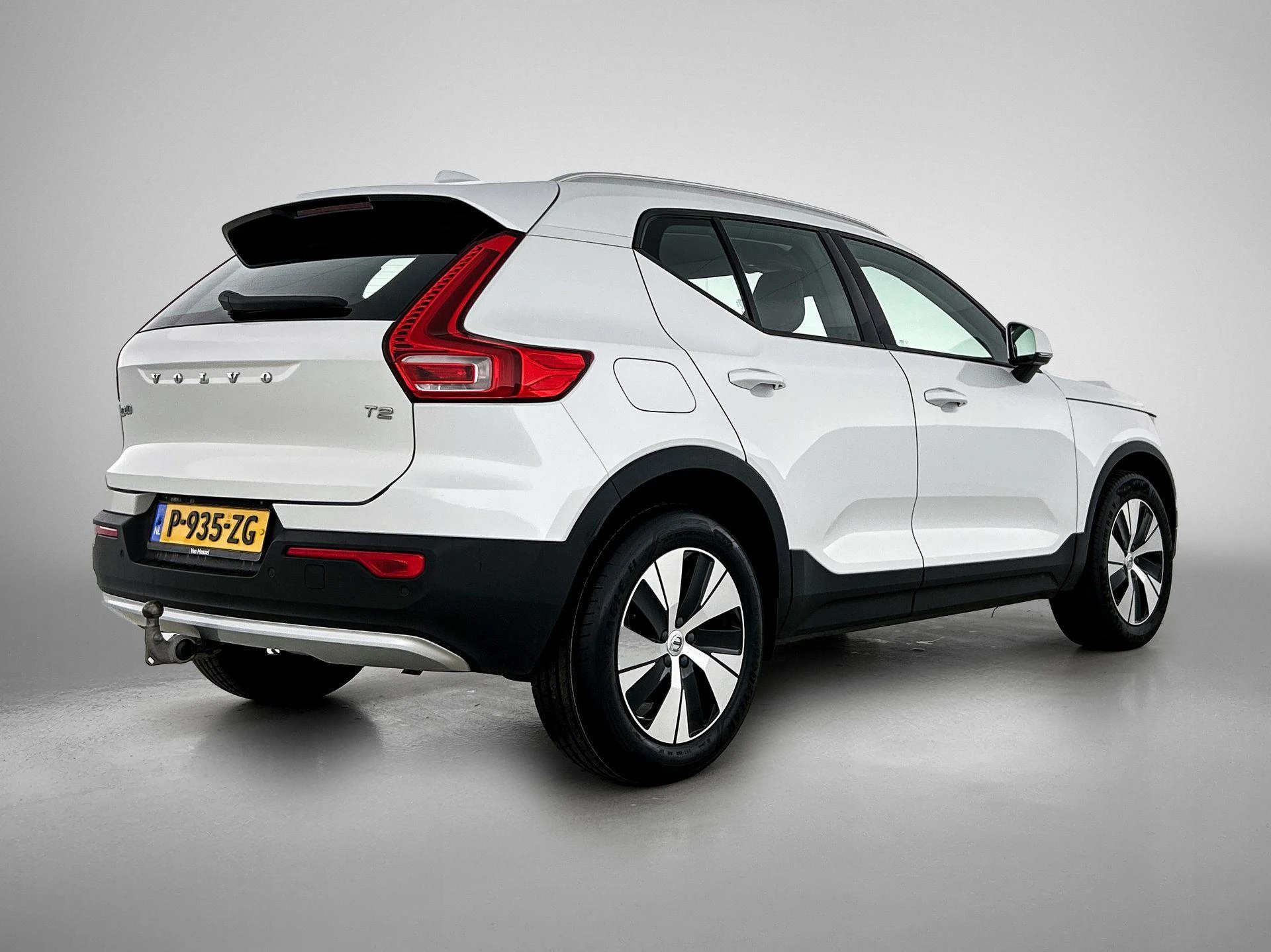 Volvo-XC40-image-3