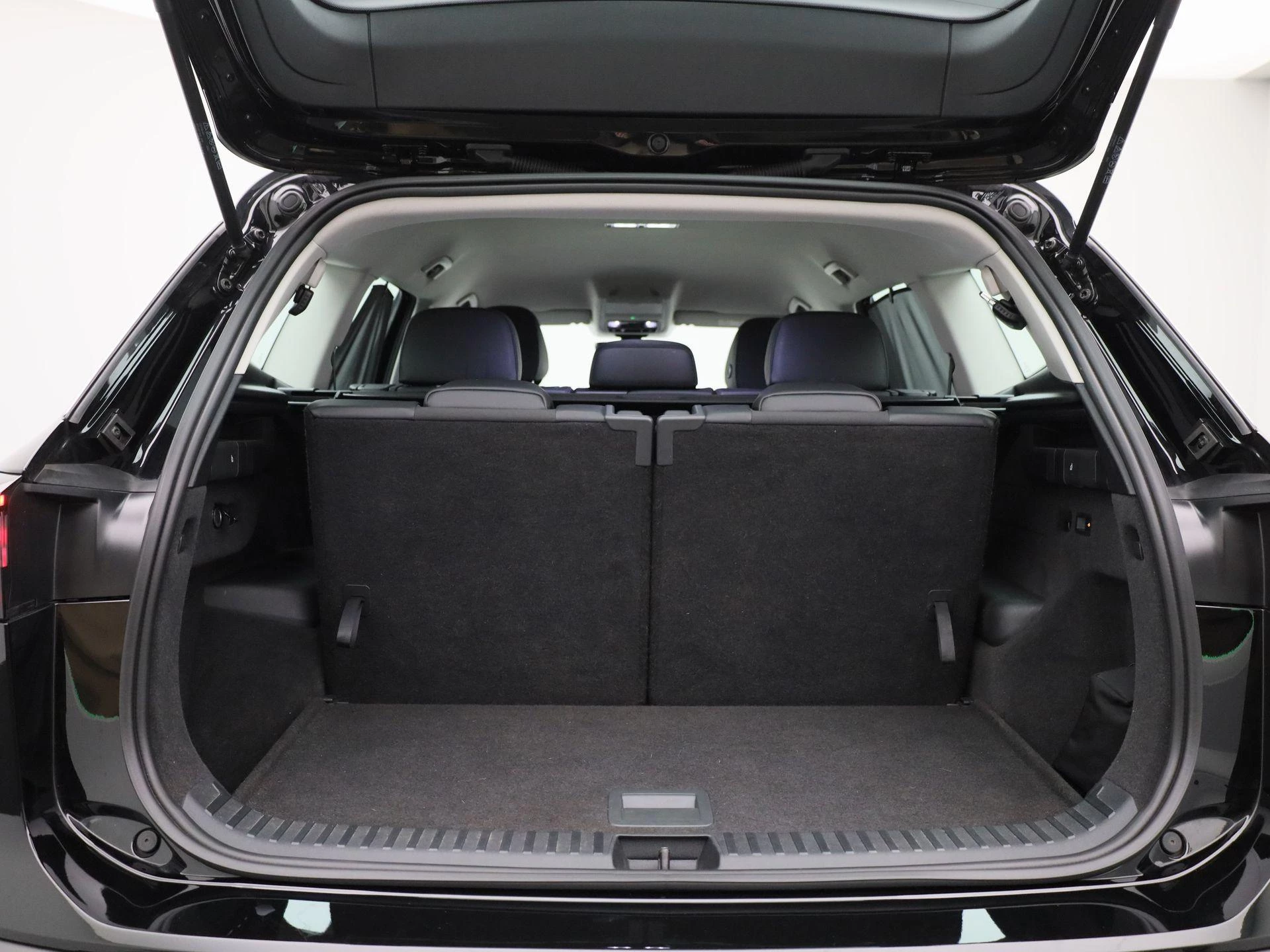 Volkswagen-Tayron-image-14