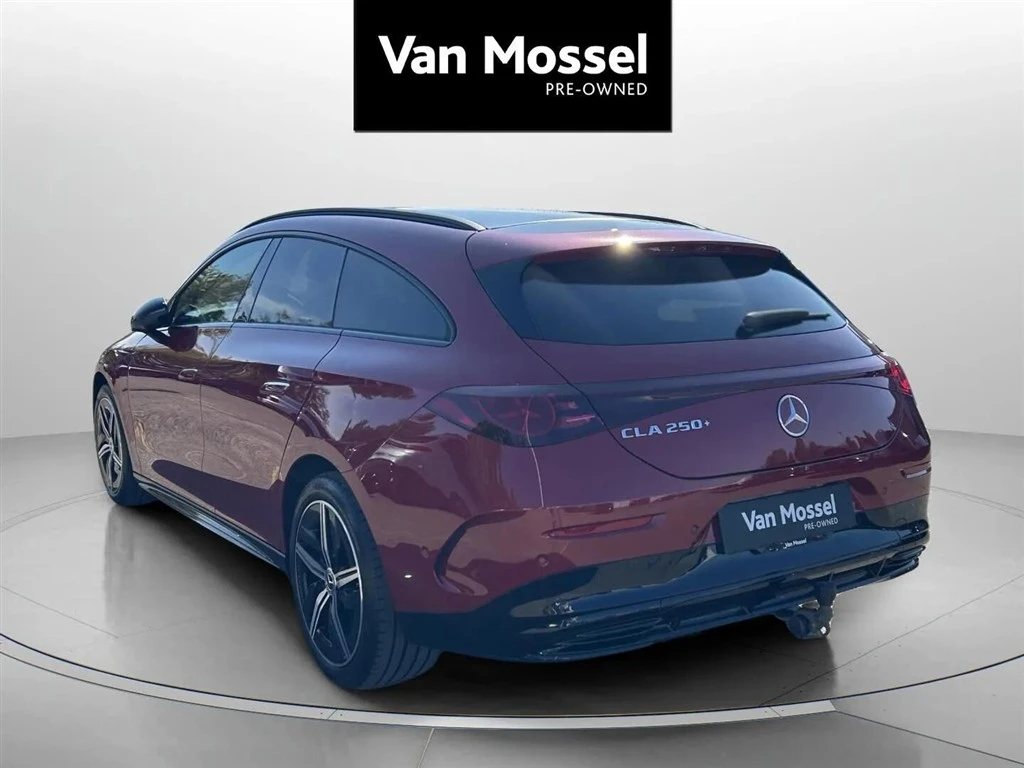 Mercedes-Benz-CLA-image-6