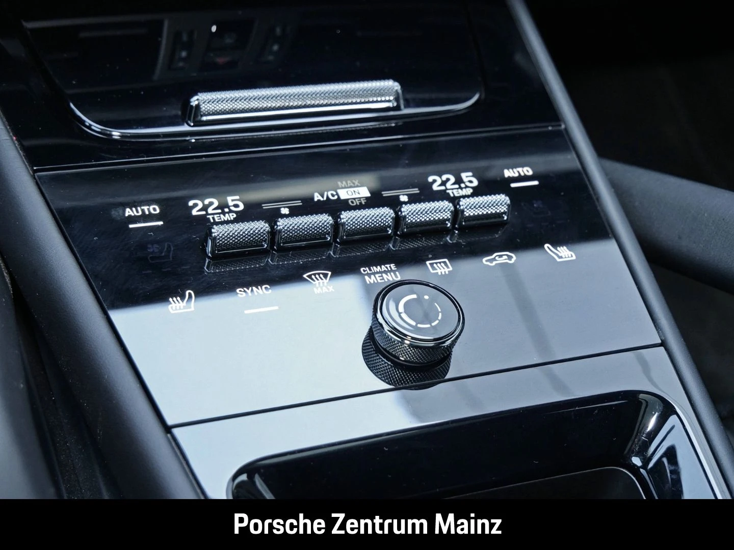 Porsche-Cayenne-image-23