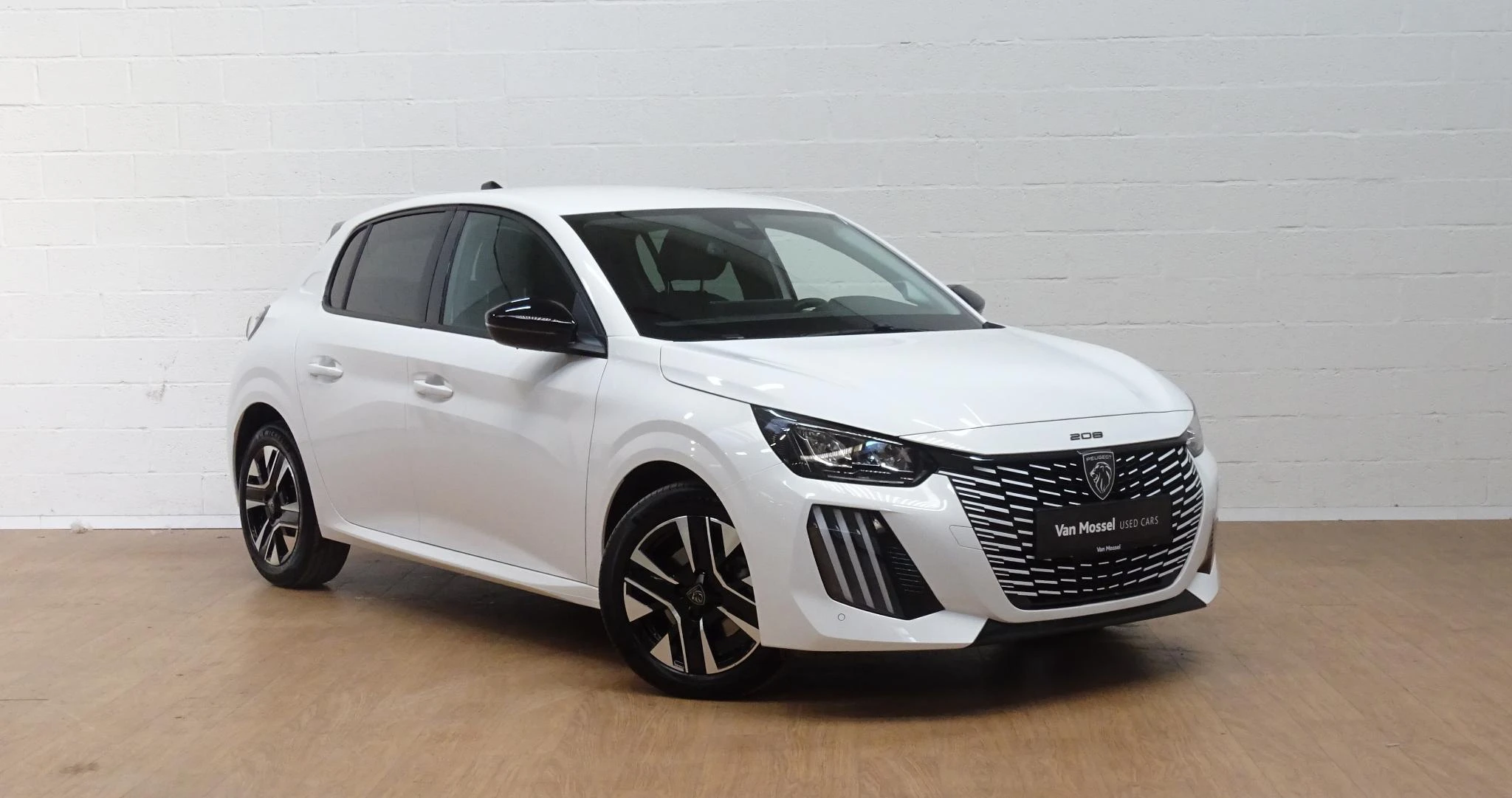 Peugeot-208-image-1