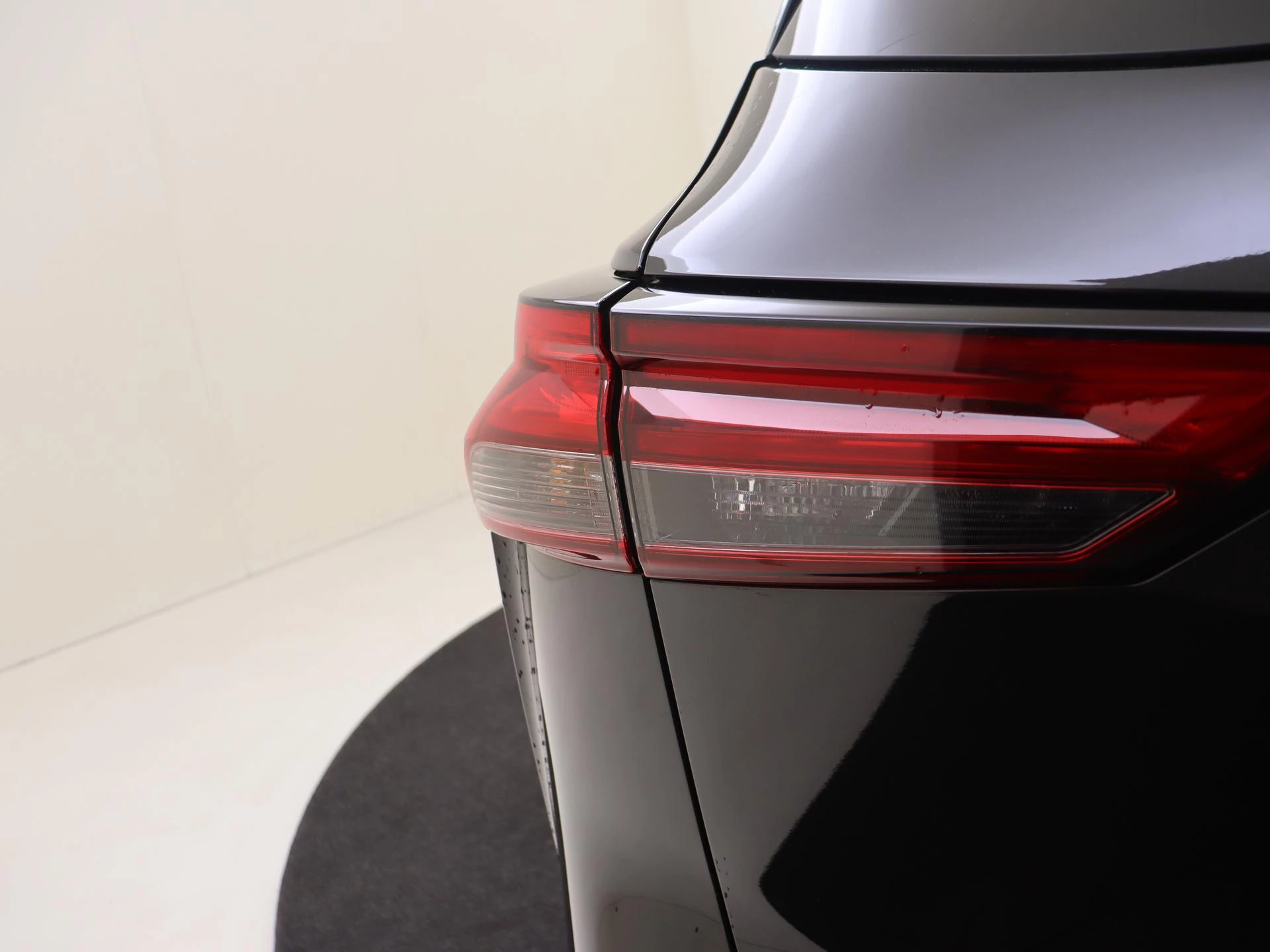 Nissan-QASHQAI-image-31