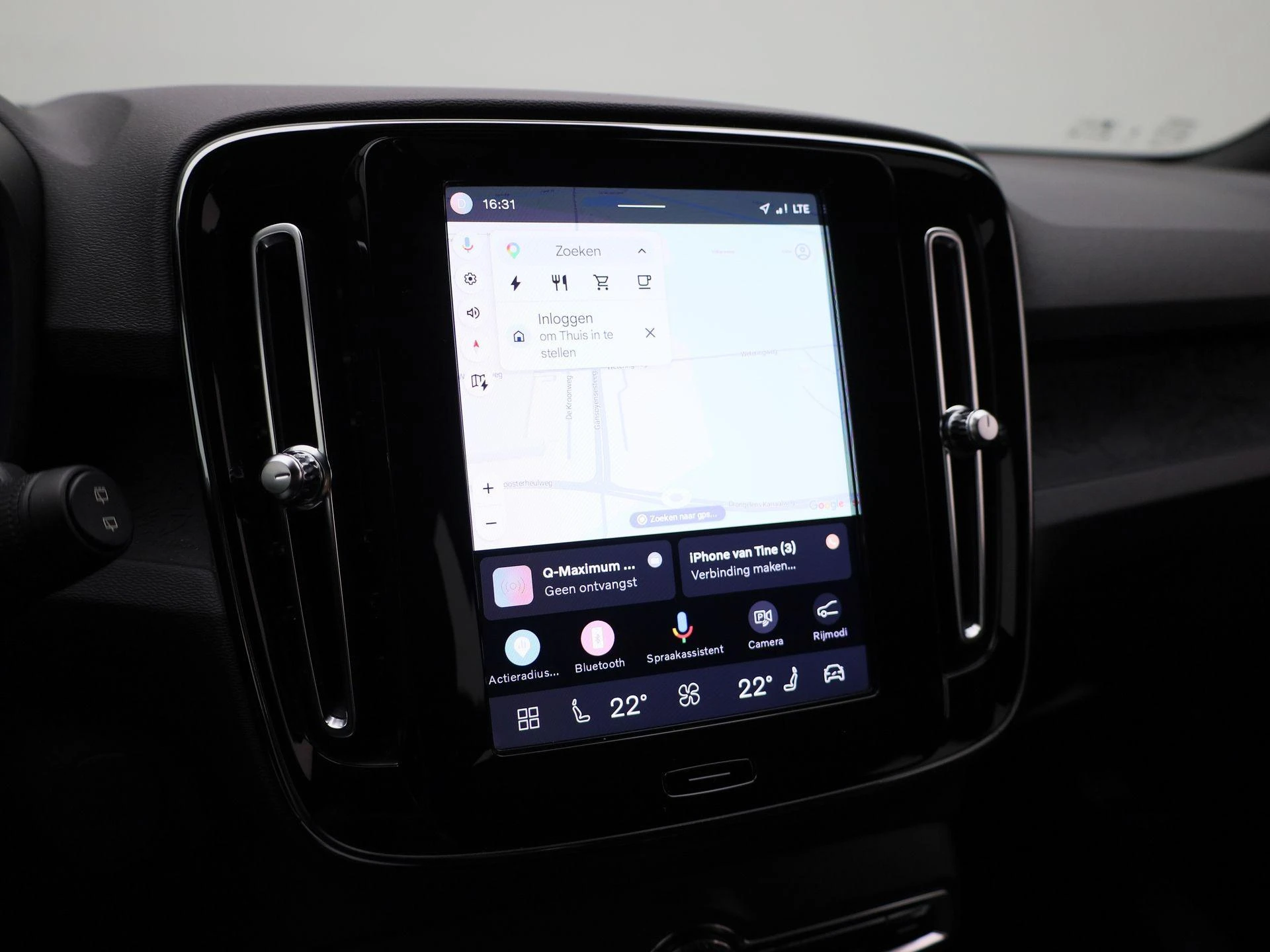 Volvo-XC40-image-20