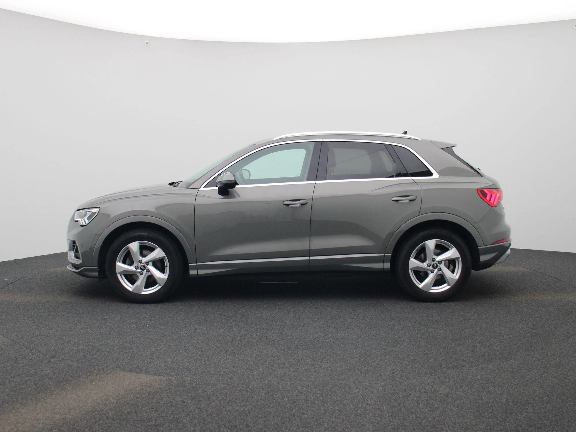 Audi-Q3-image-3