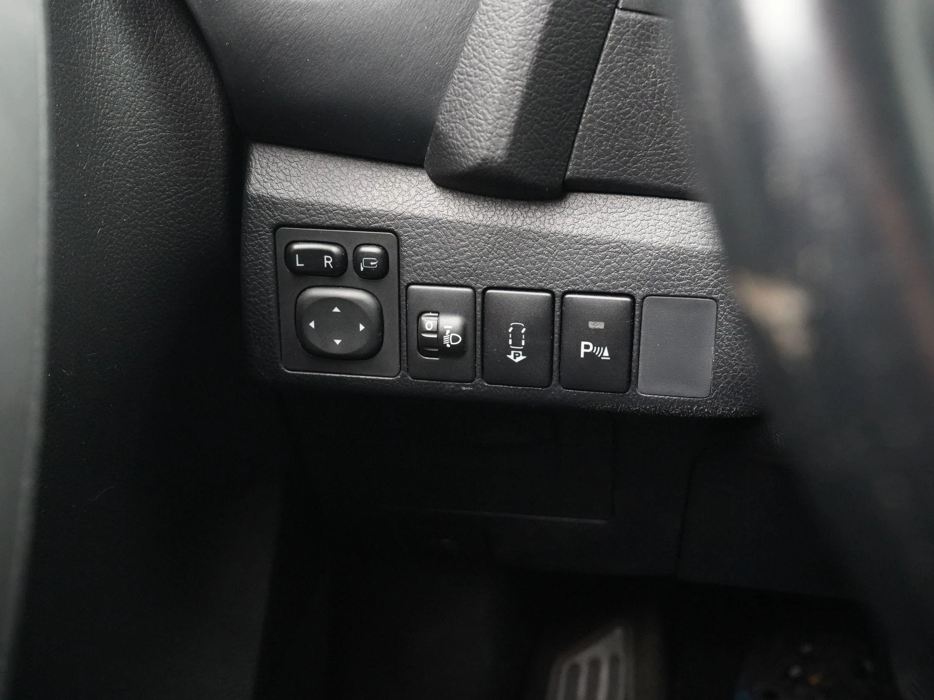 Toyota-Auris-image-22