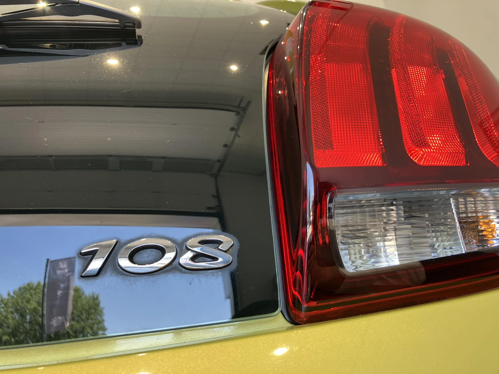 Peugeot 108 1.0 e-VTi Allure