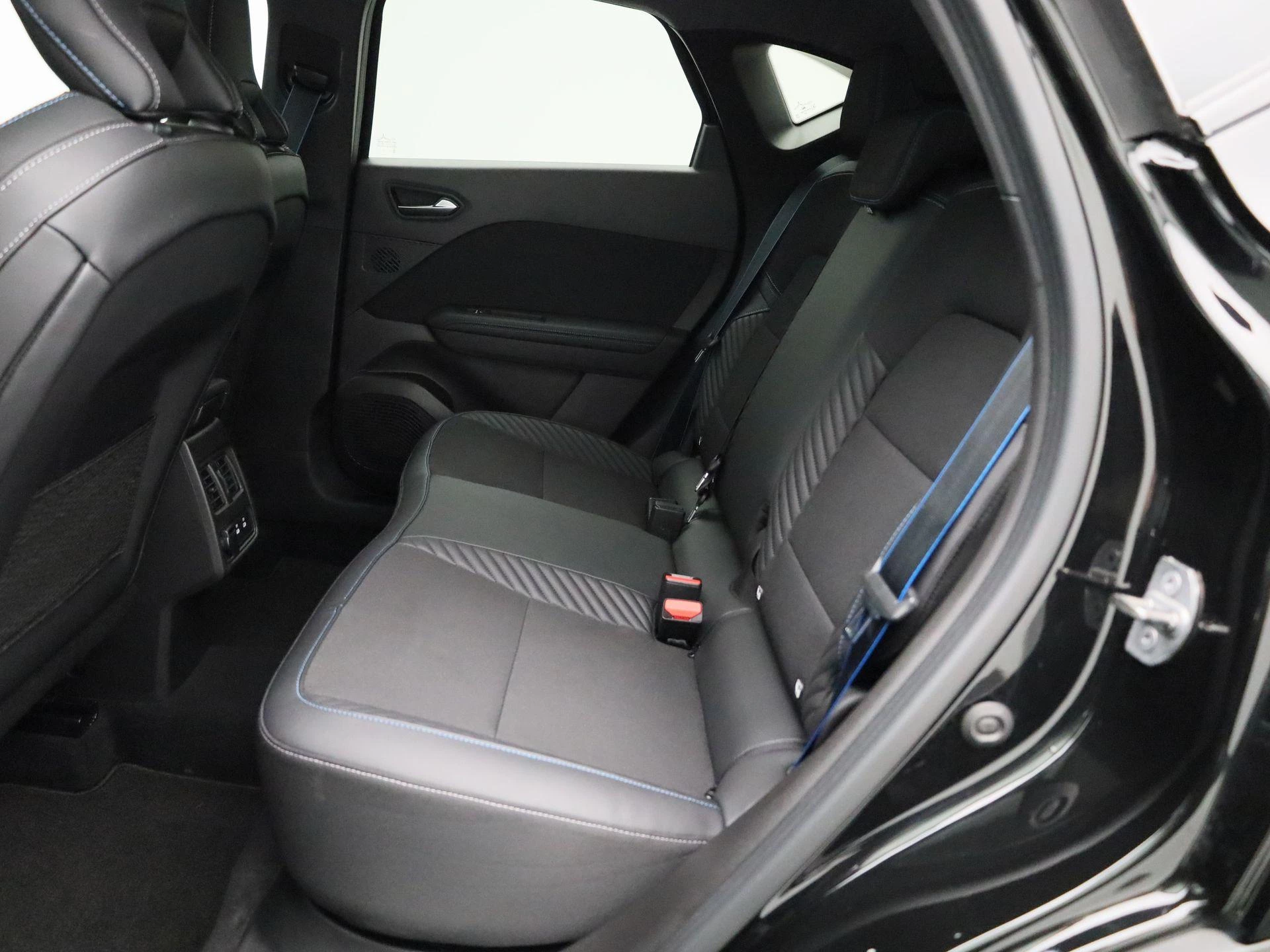 Renault-Captur-image-8