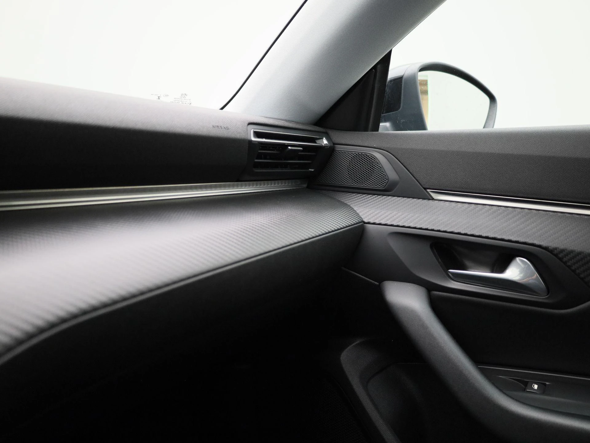 Peugeot-508-image-27