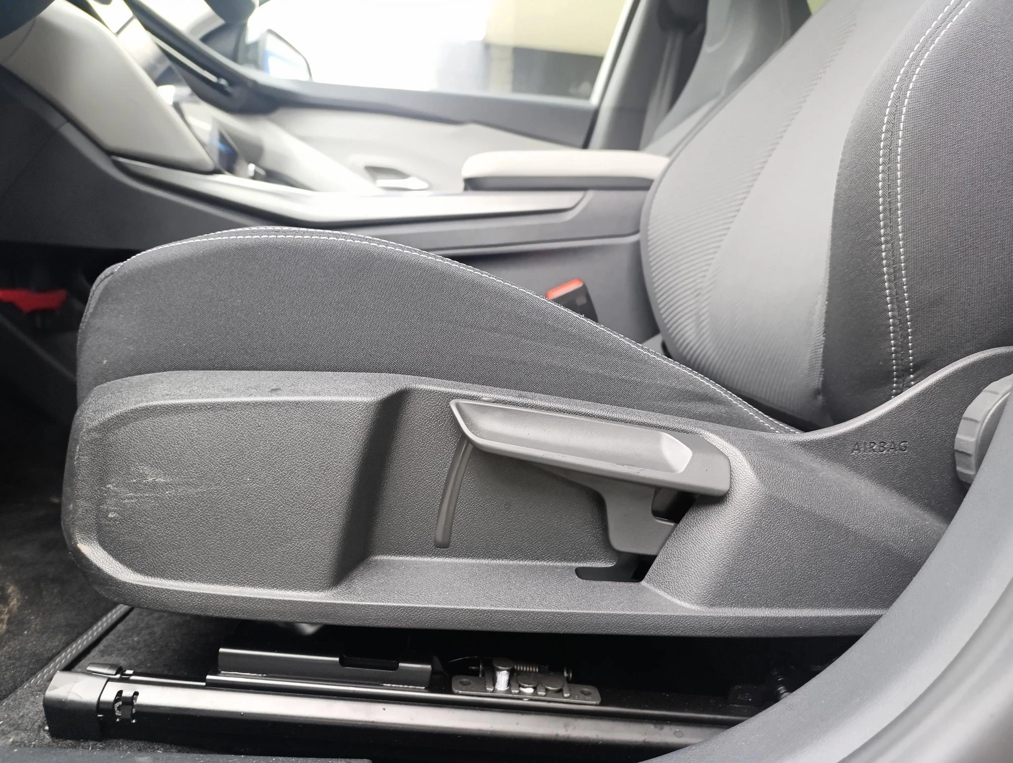 Ford-Explorer-image-16