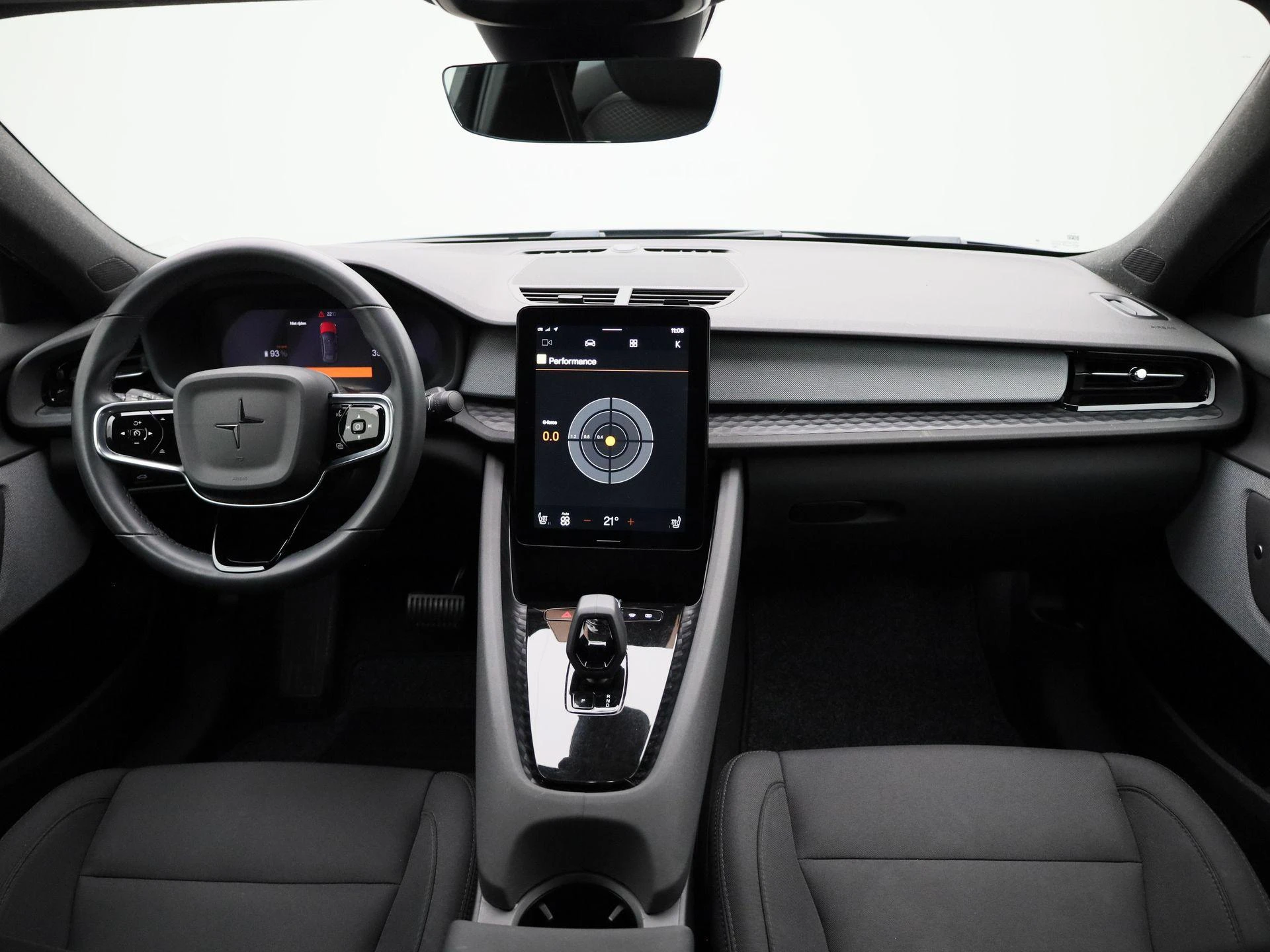 Polestar-2-image-35