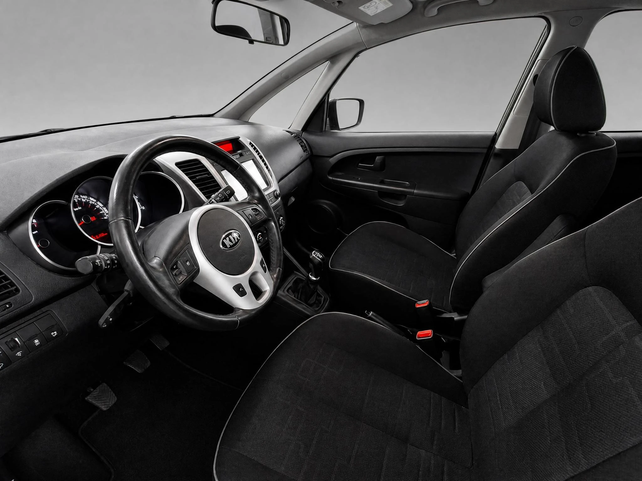 Kia-Venga-image-12