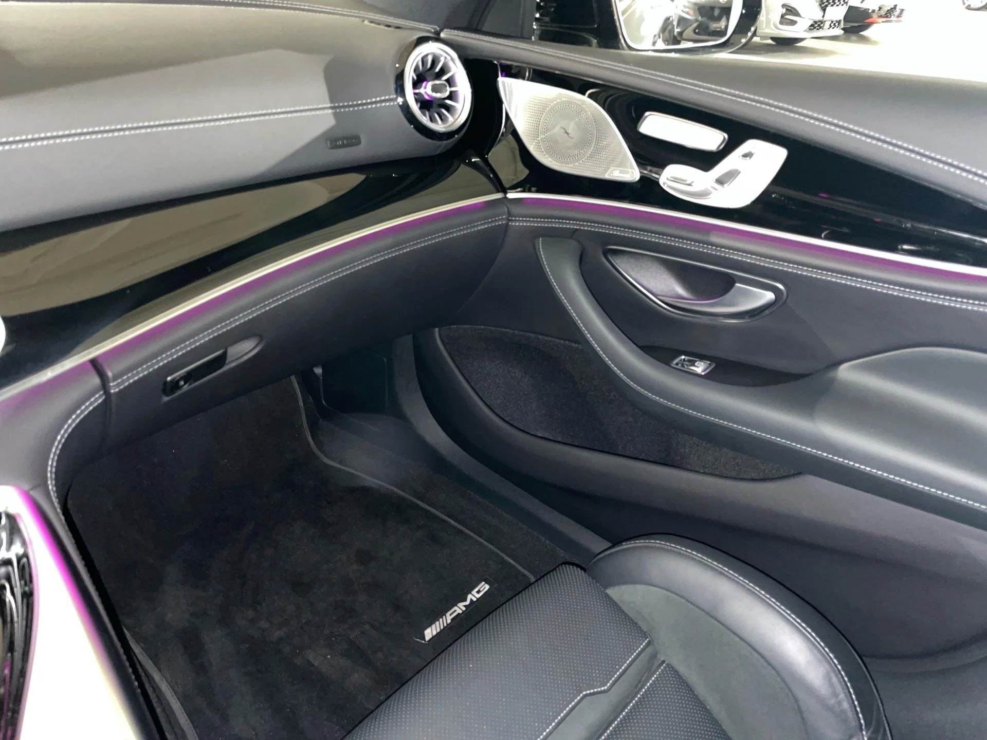 Mercedes-AMG-GT-image-8