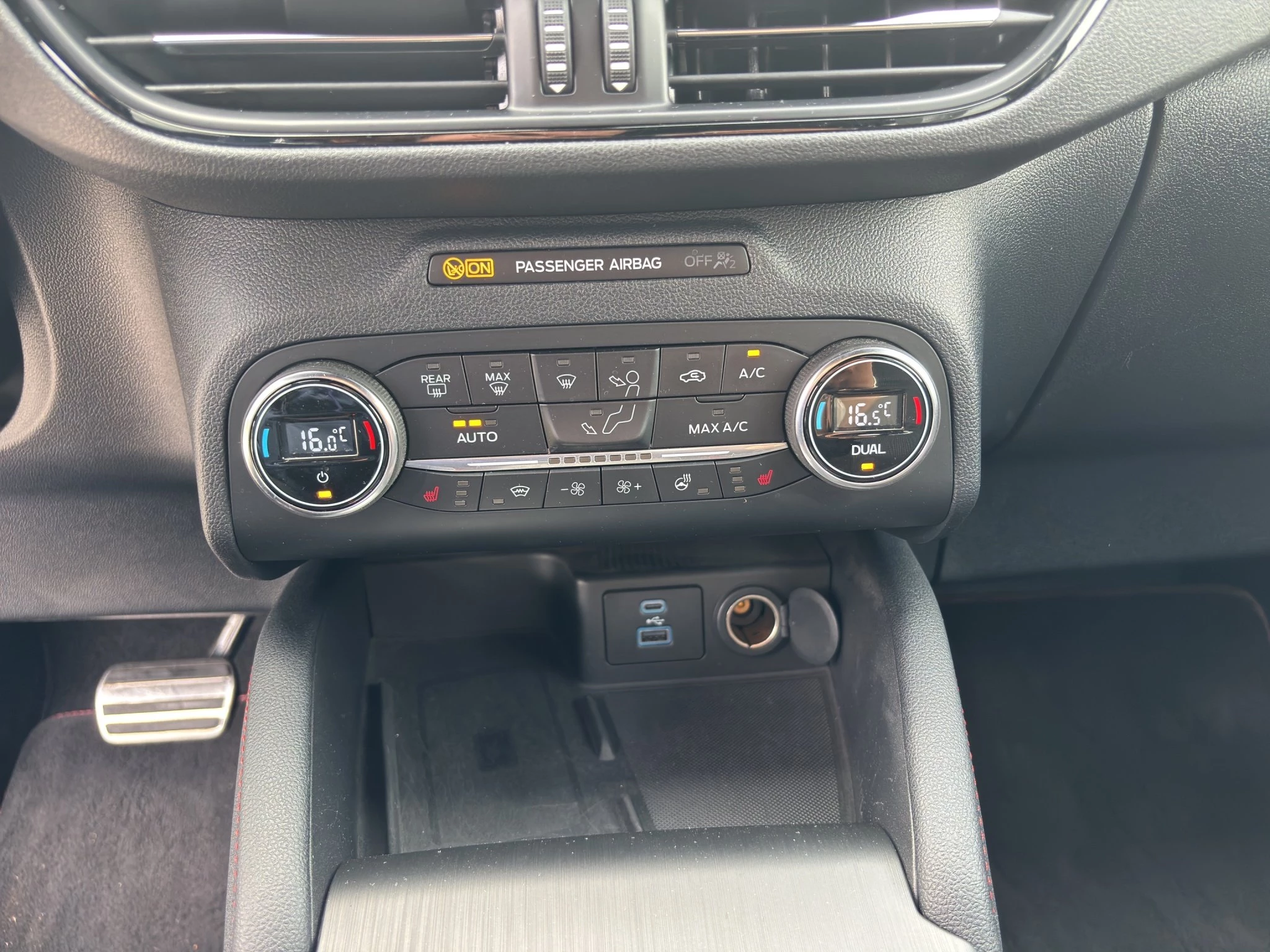 Ford Kuga 2.5 Duratec Plug-in-Hybrid PHEV ST-Line